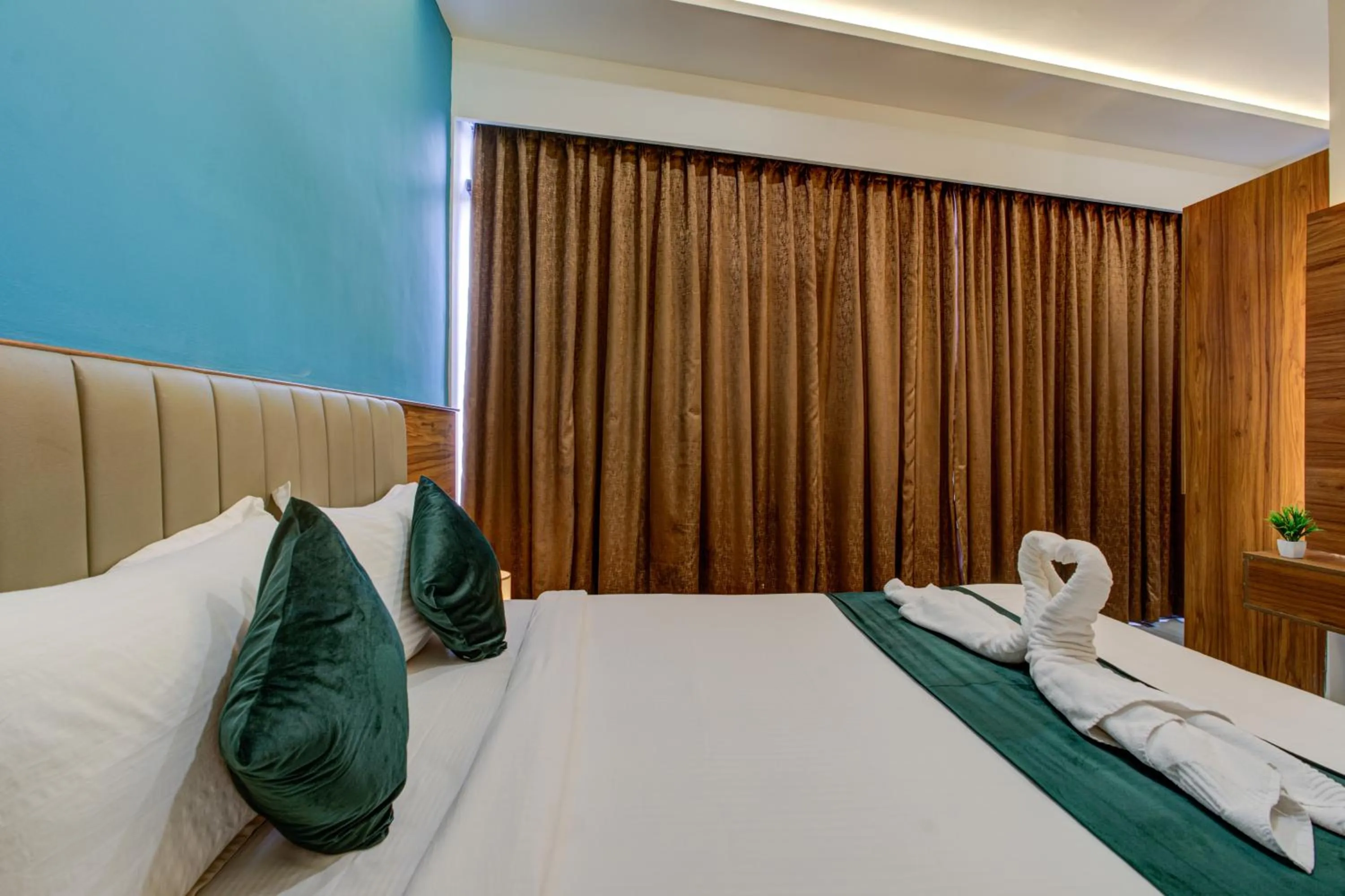Bed in Silverkey Hotel Yelahanka