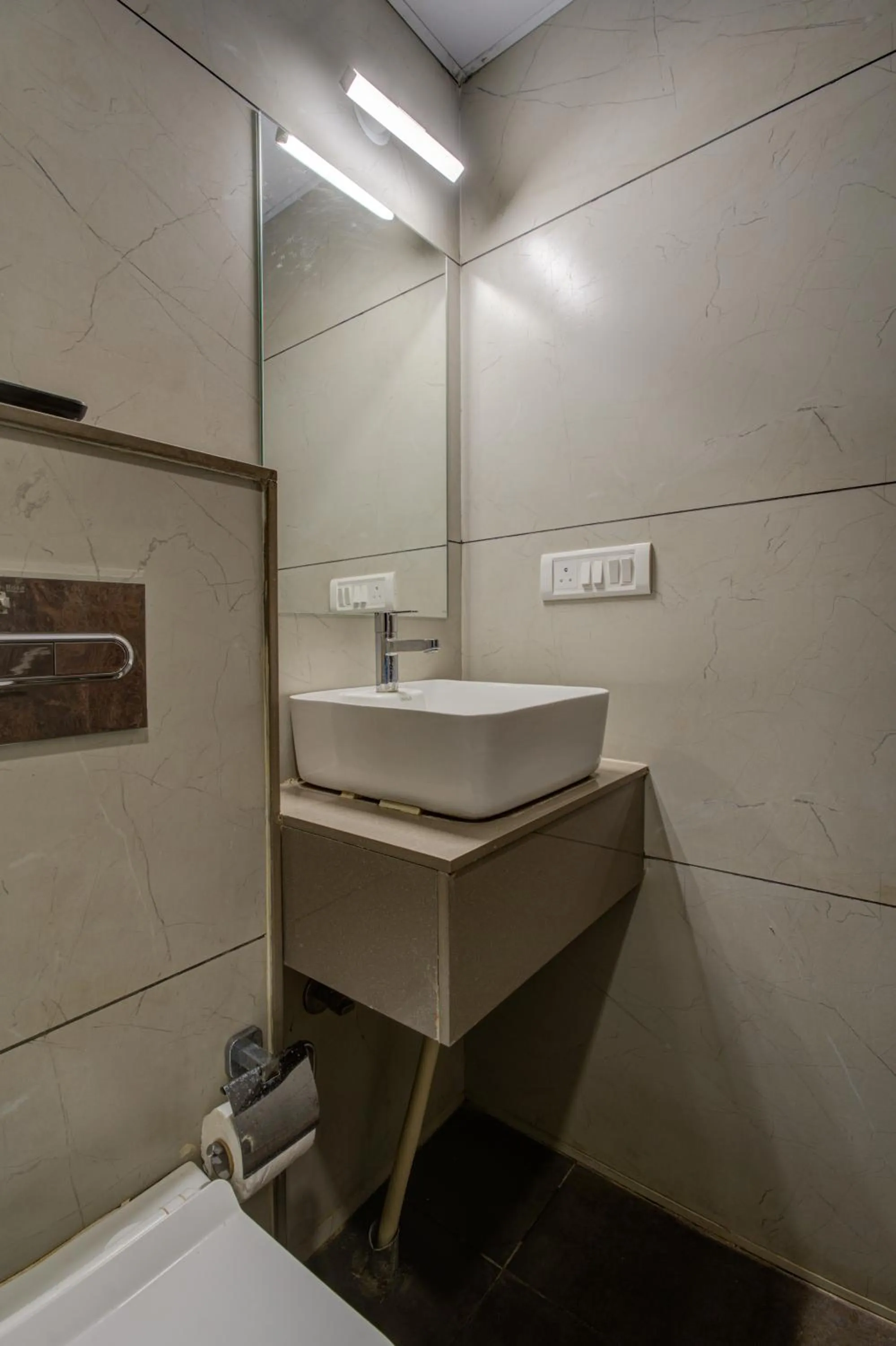 Bathroom in Silverkey Hotel Yelahanka