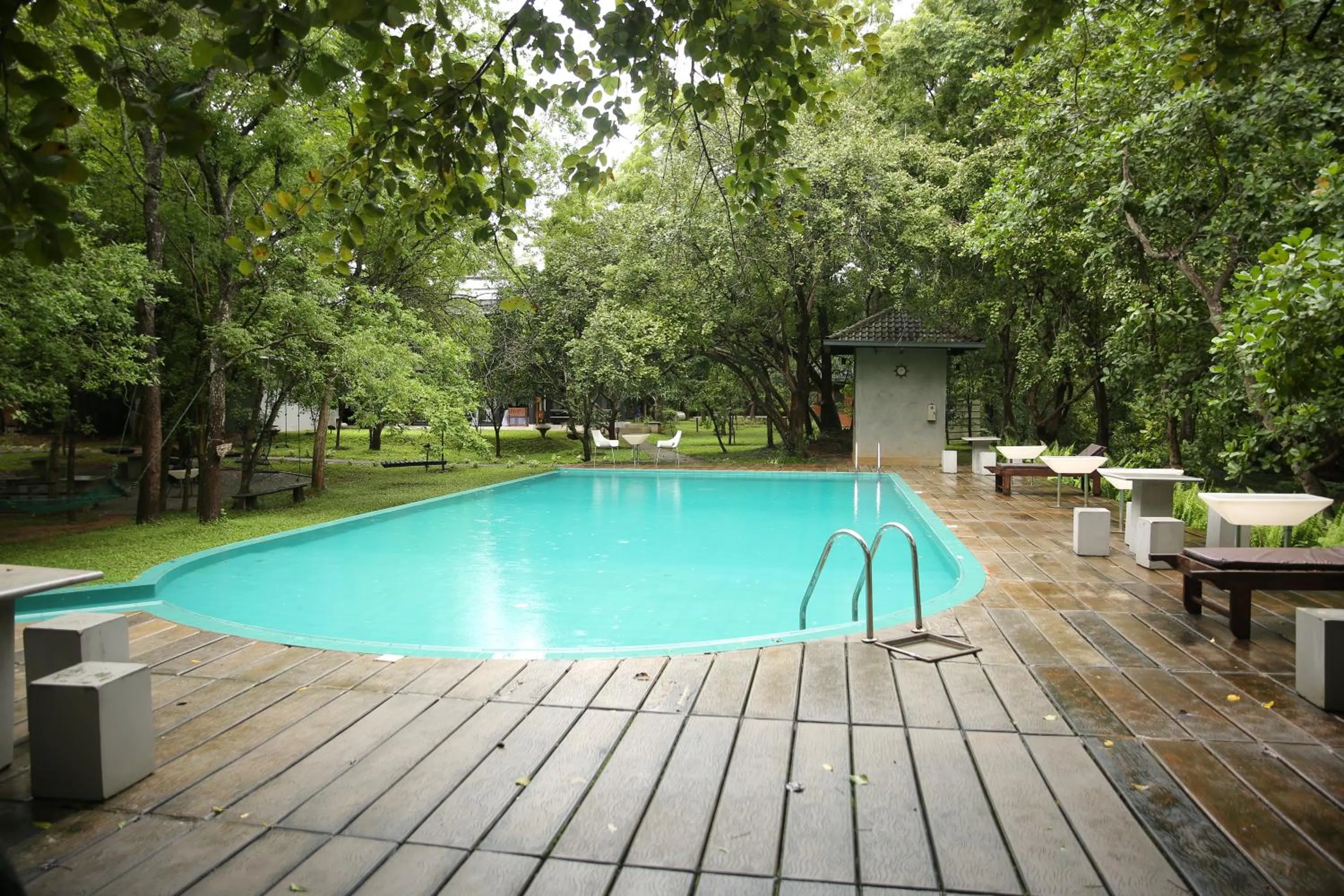 Swimming pool in Nil Diya Mankada Safari Lodge