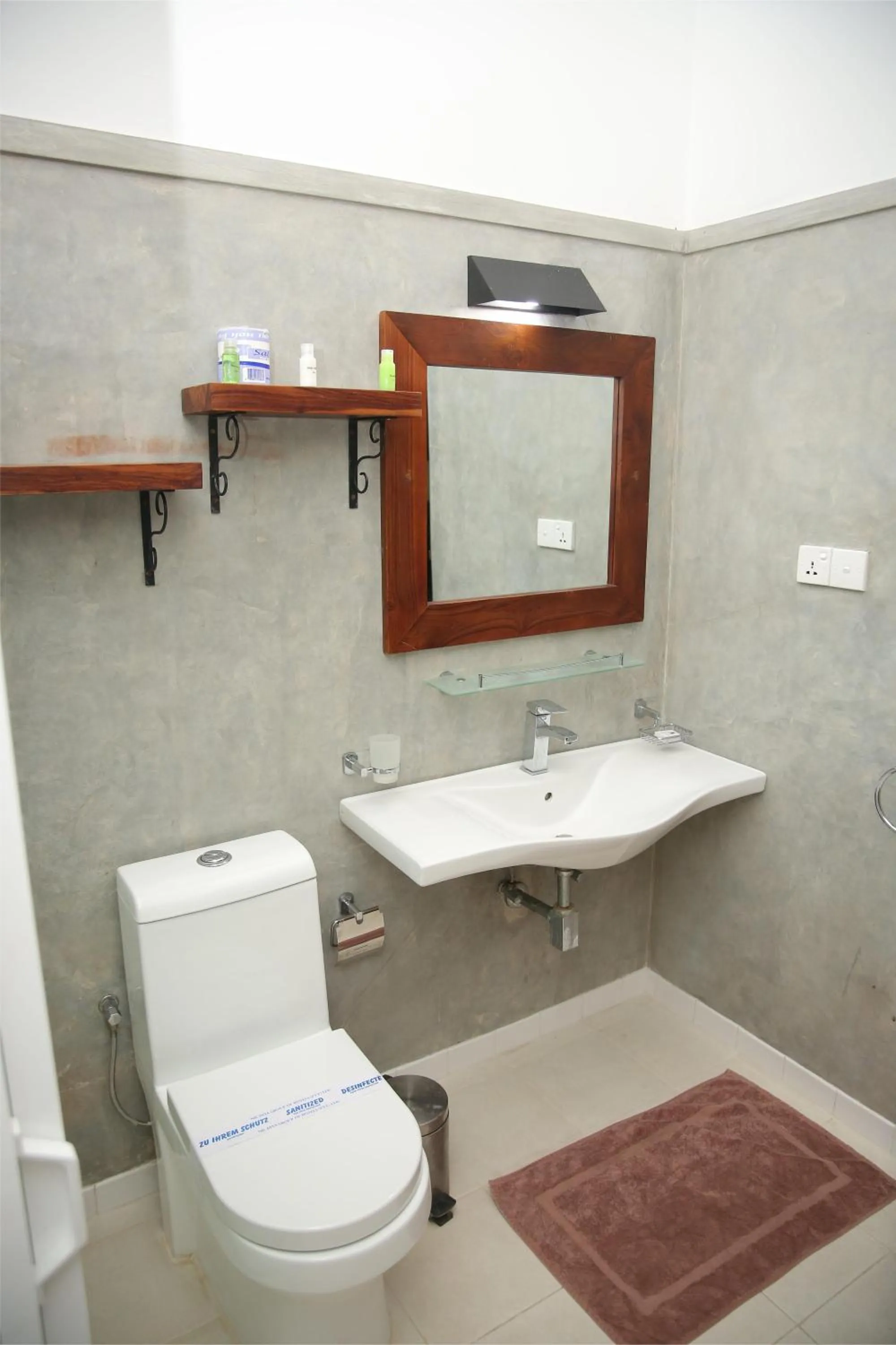 Toilet in Nil Diya Mankada Safari Lodge