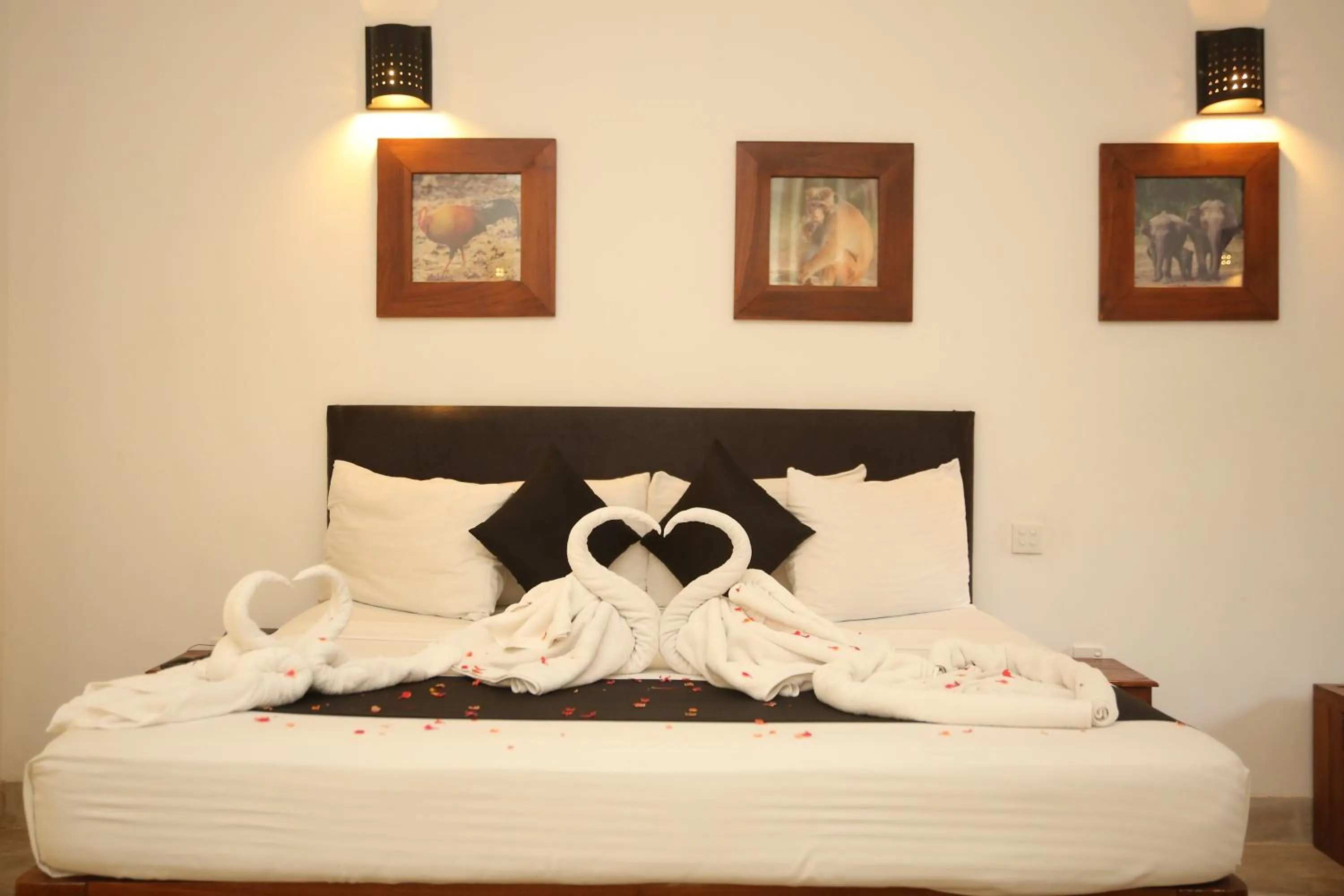 Bed in Nil Diya Mankada Safari Lodge