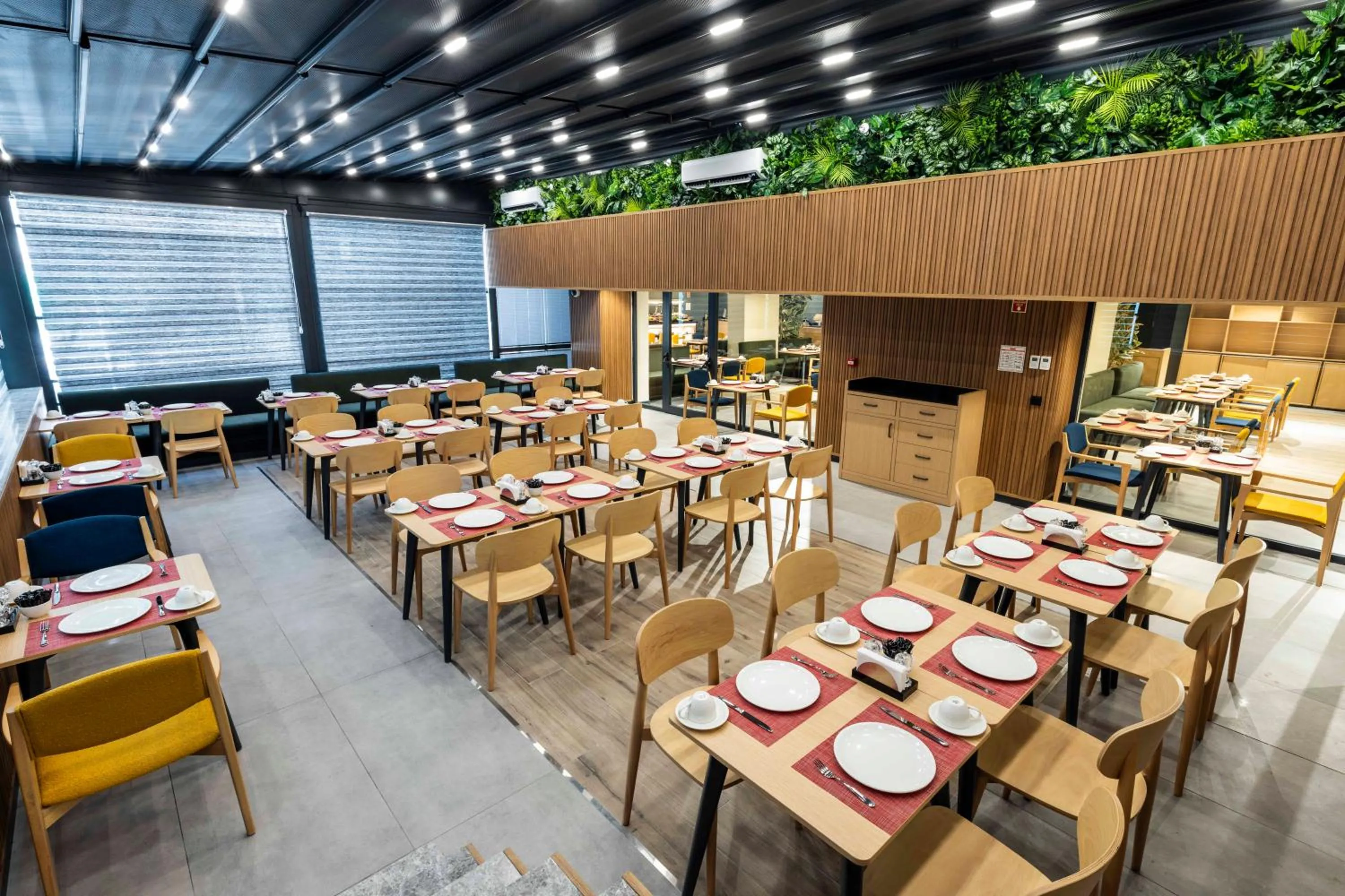 Breakfast in ibis Istanbul Sisli