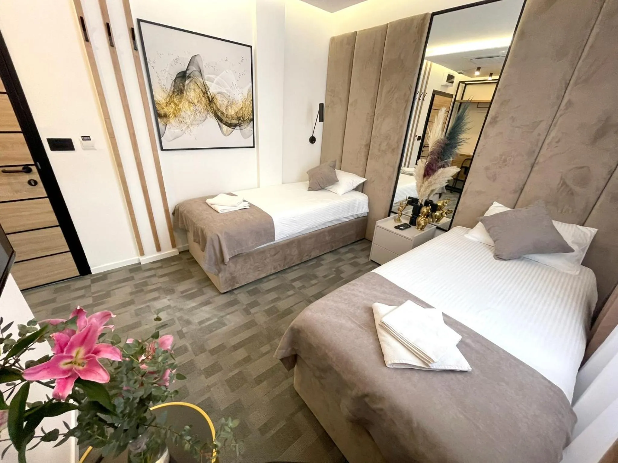 Bed in Hotel NPL CODE