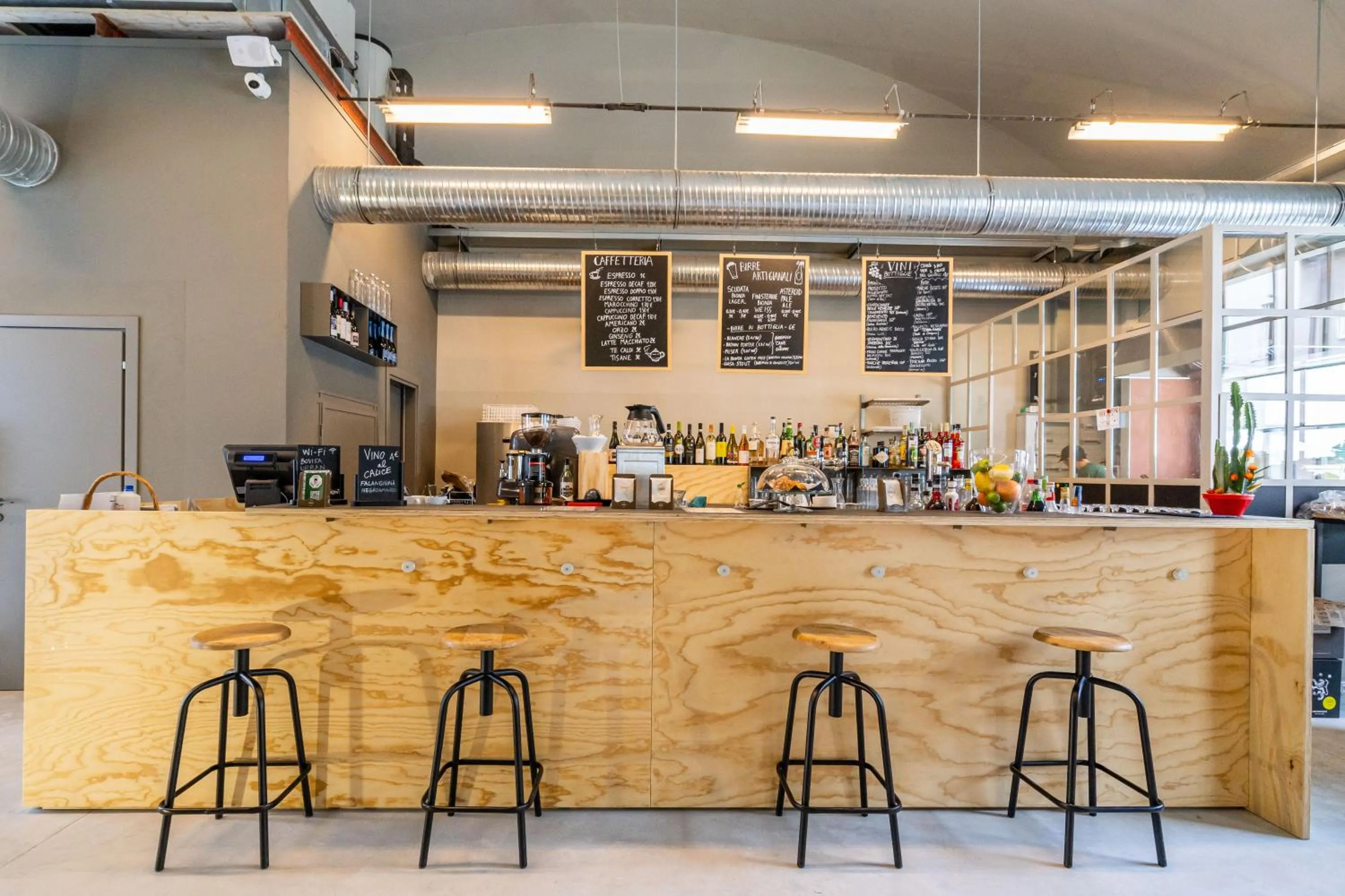 Coffee/tea facilities in Bovisa Urban Garden