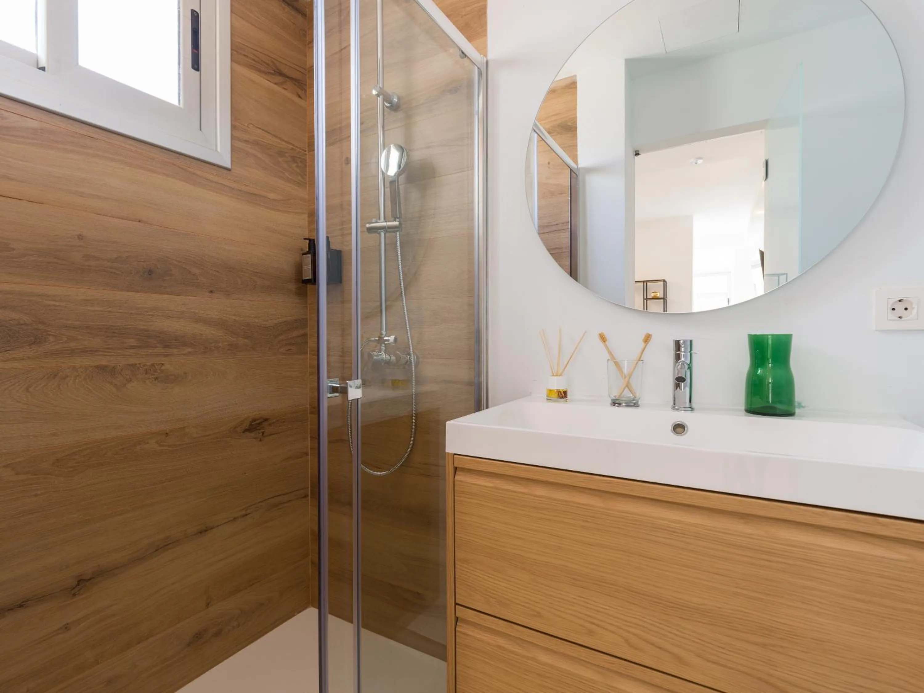 Shower in Shabolo Apartments Las Palmas