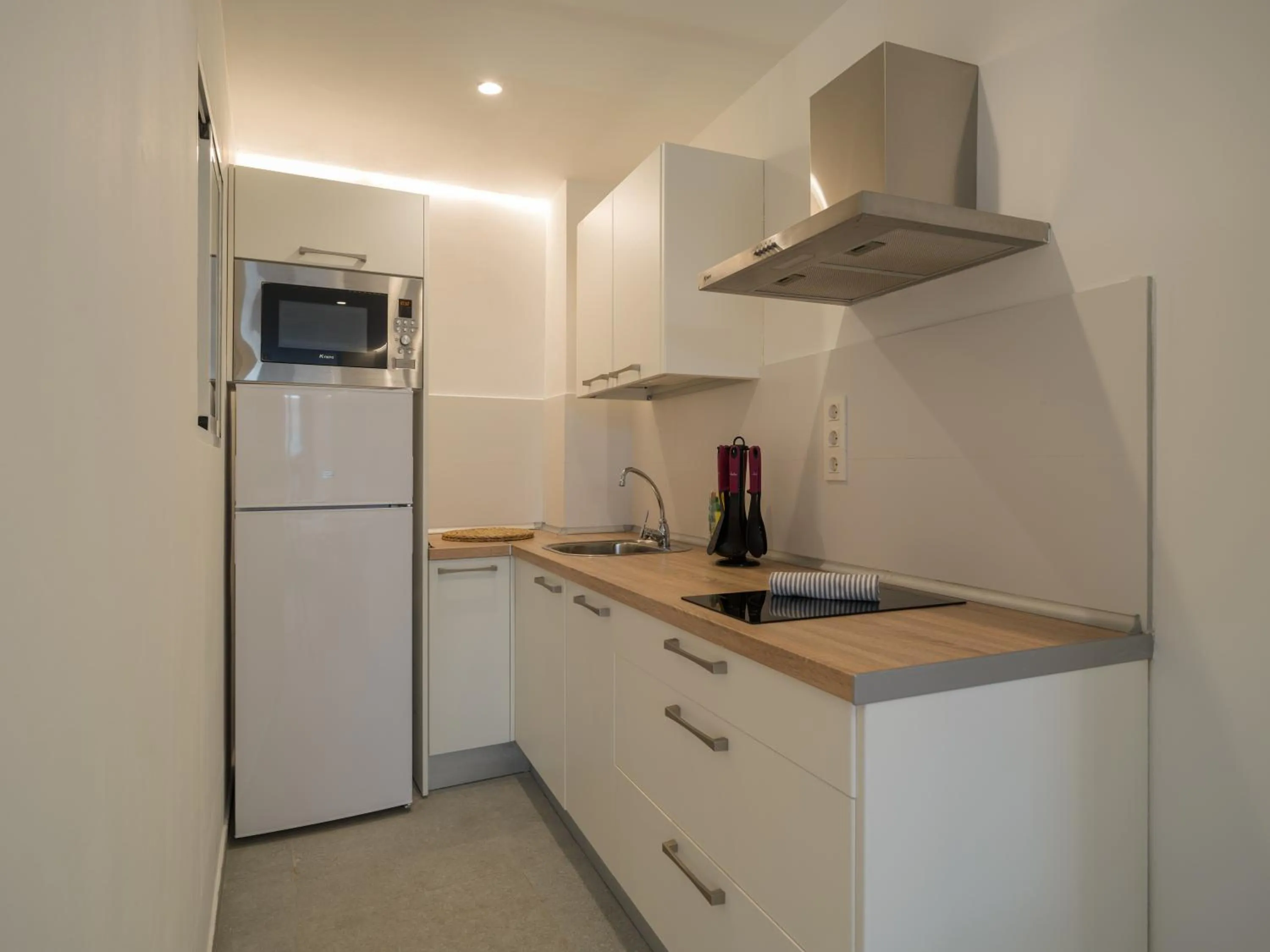 Kitchen or kitchenette in Shabolo Apartments Las Palmas