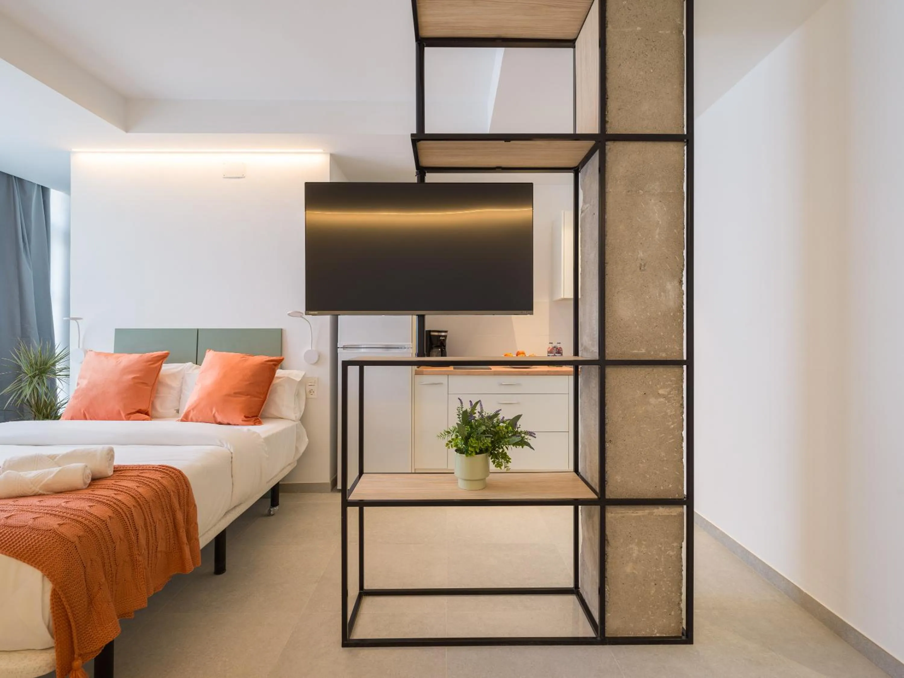 Bed in Shabolo Apartments Las Palmas