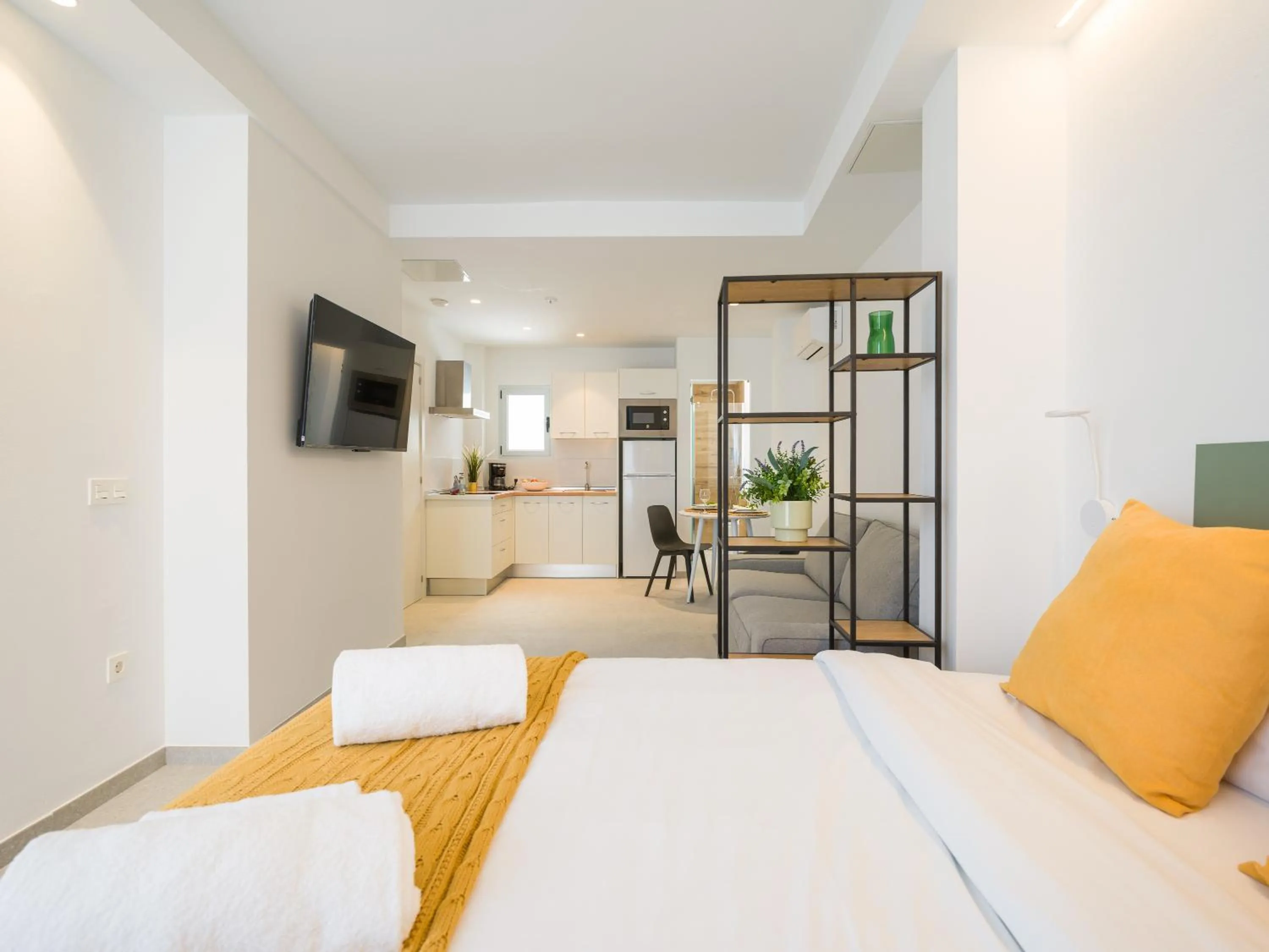 Bed in Shabolo Apartments Las Palmas