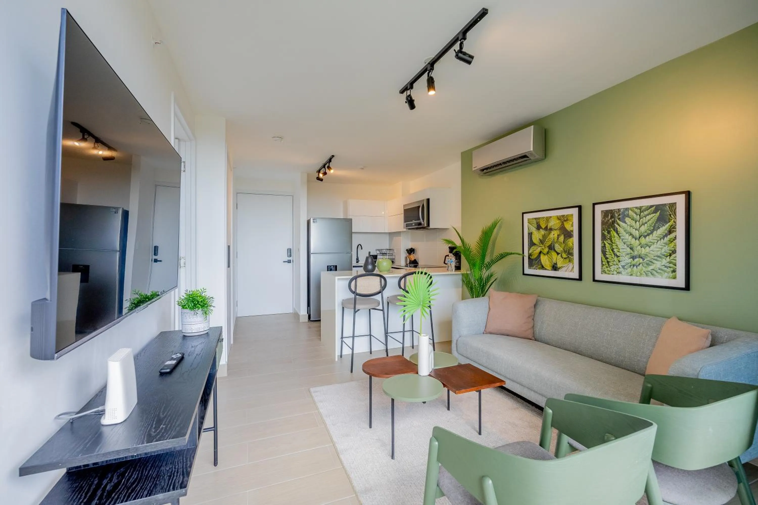 Living room in Wynwood House San Francisco