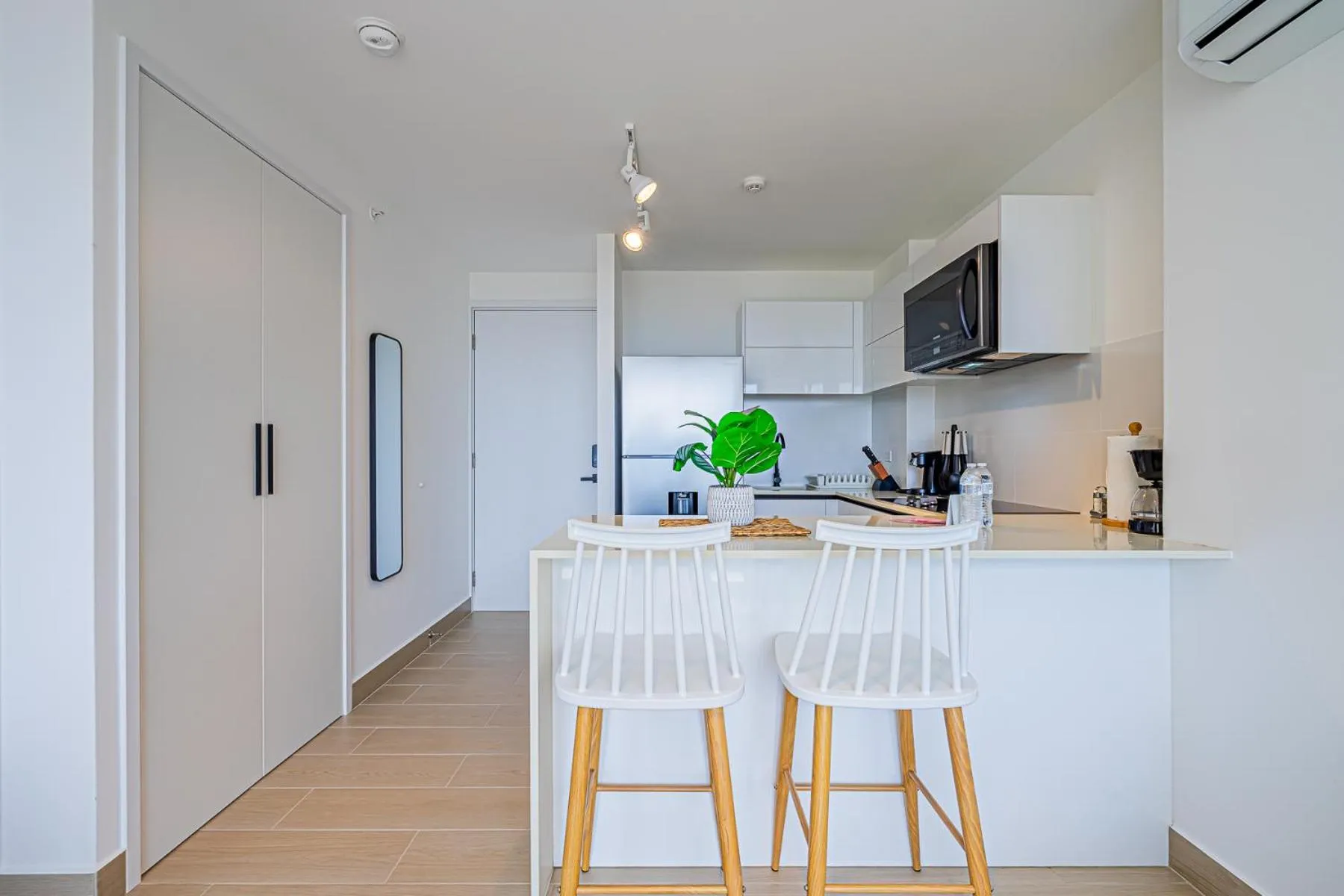 Kitchen or kitchenette in Wynwood House San Francisco