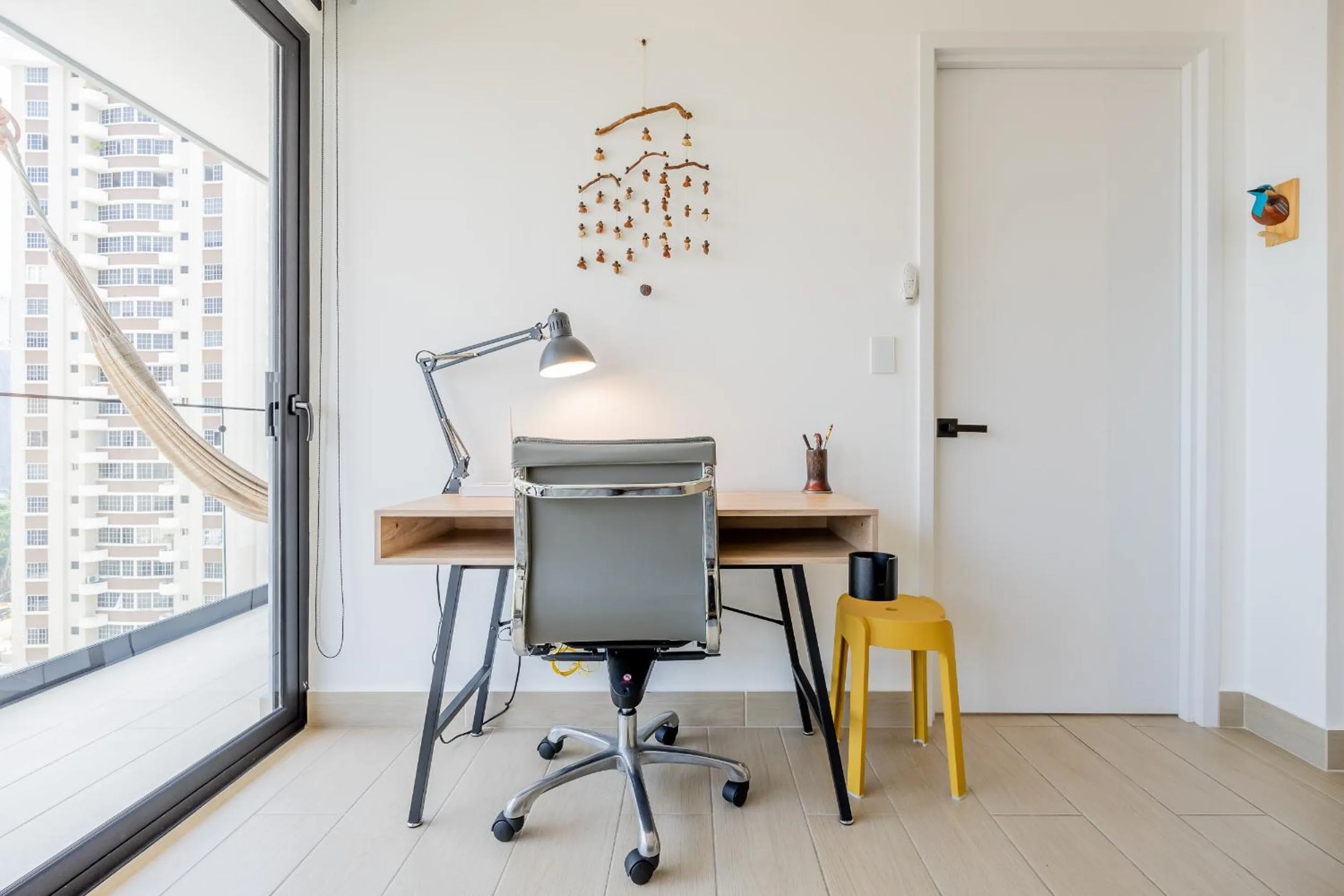 hair dresser in Wynwood House San Francisco