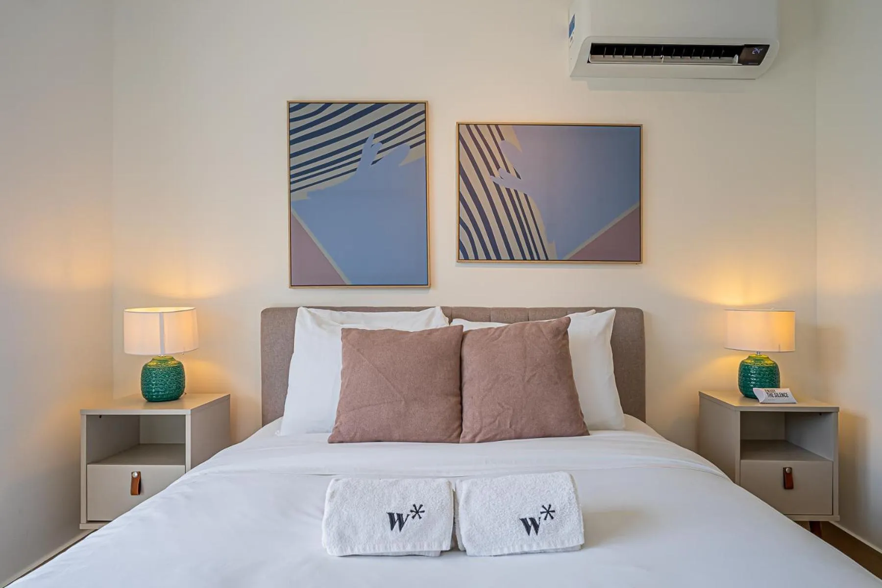 Bedroom, Bed in Wynwood House San Francisco