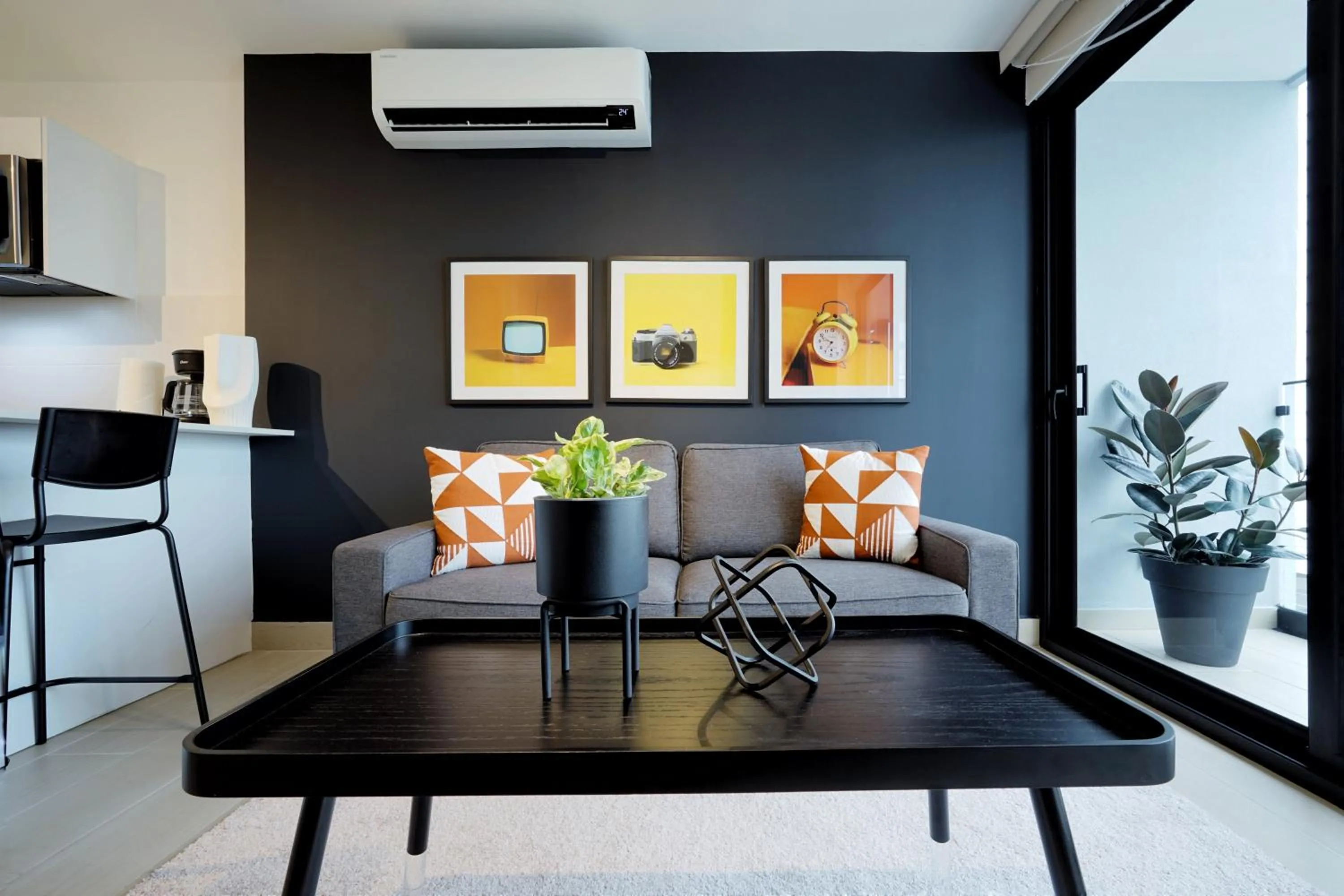 Living room in Wynwood House San Francisco