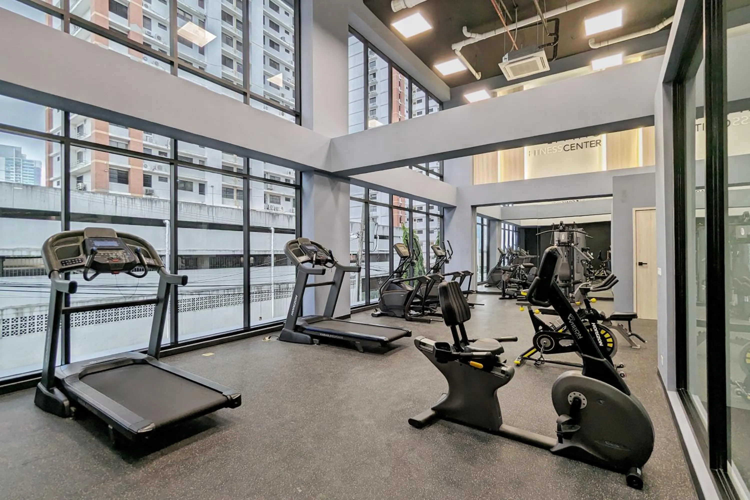 Fitness centre/facilities in Wynwood House San Francisco