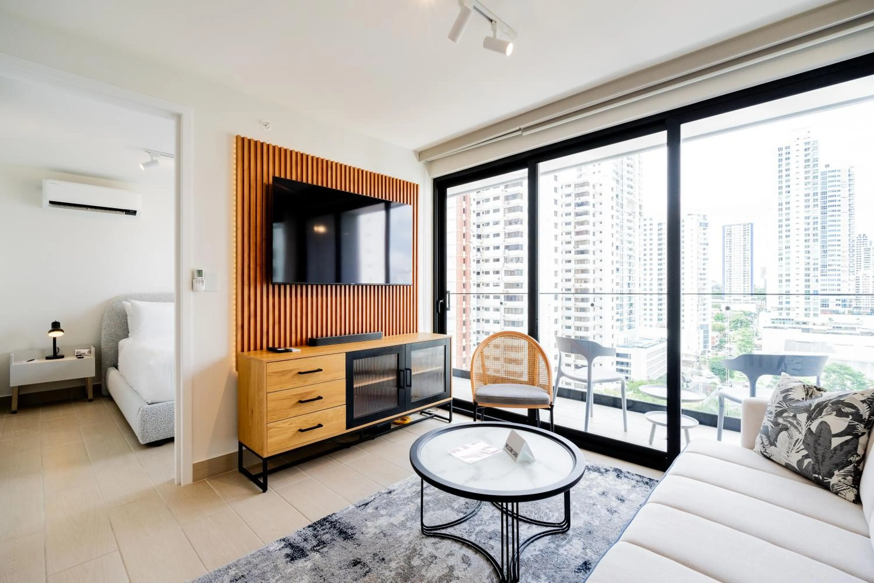 Living room in Wynwood House San Francisco