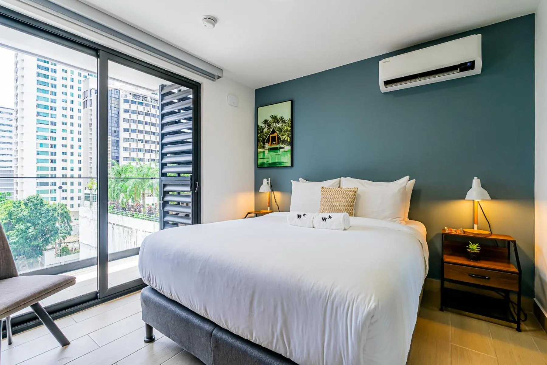 Bedroom, Bed in Wynwood House San Francisco