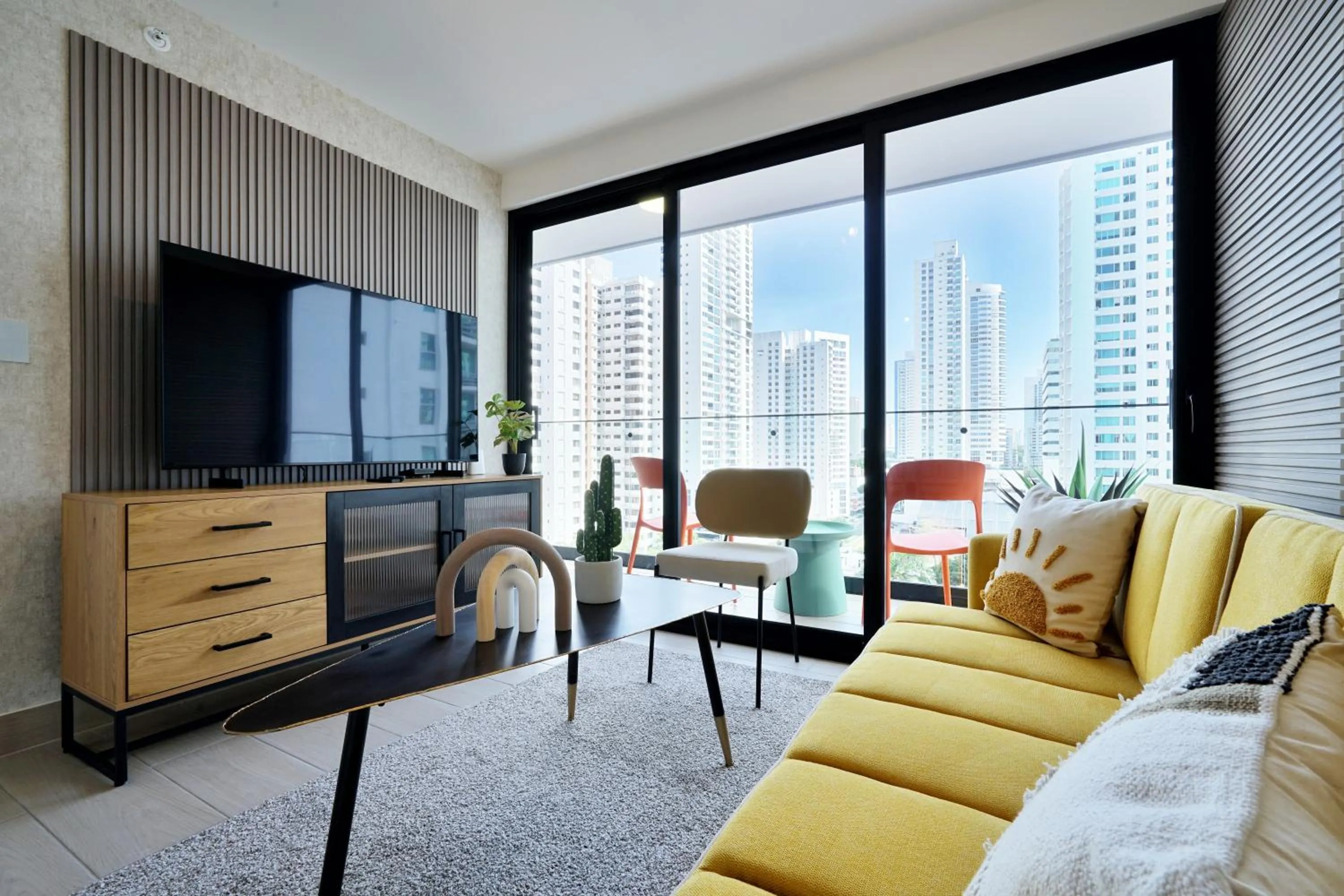 Living room in Wynwood House San Francisco