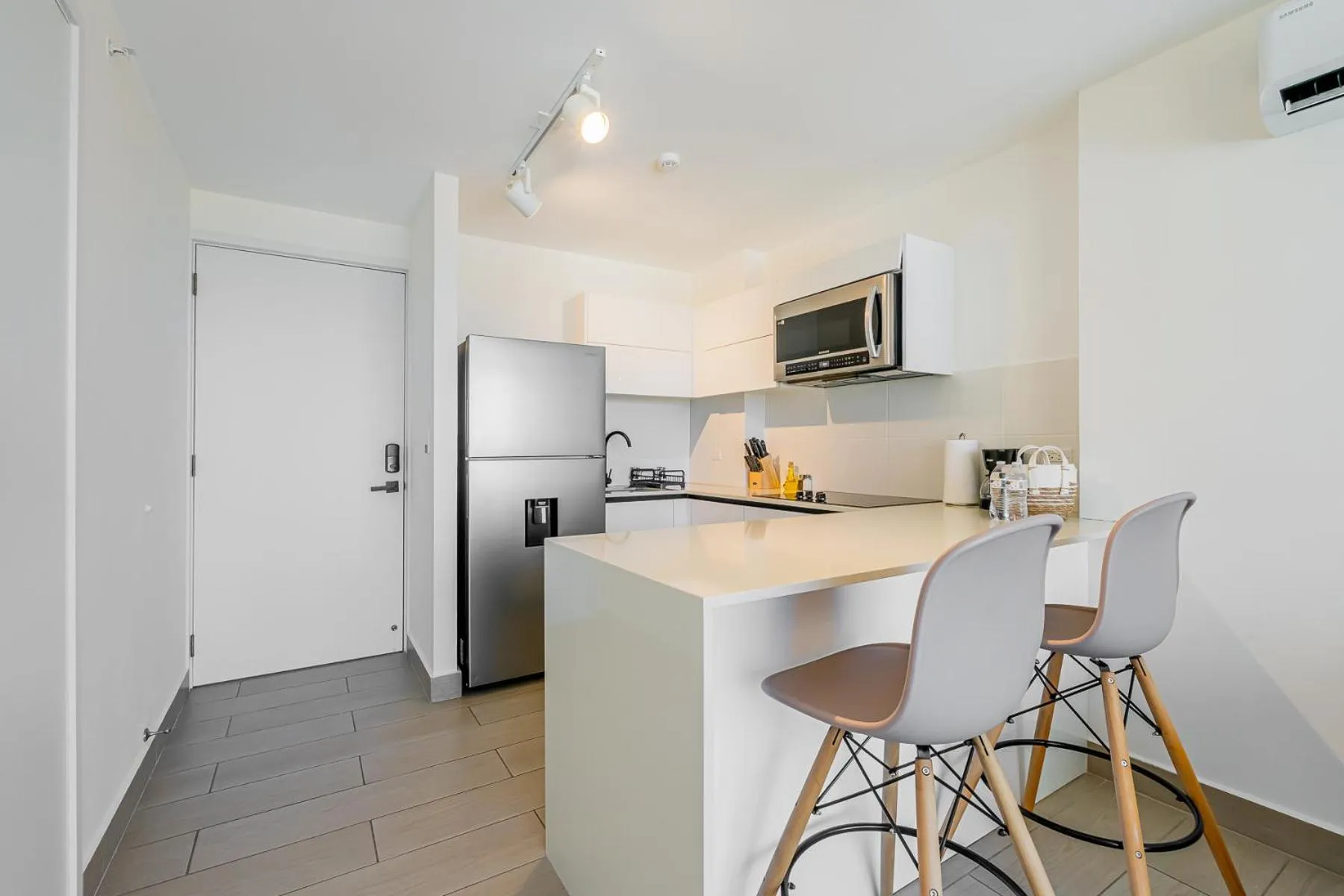 Kitchen or kitchenette in Wynwood House San Francisco