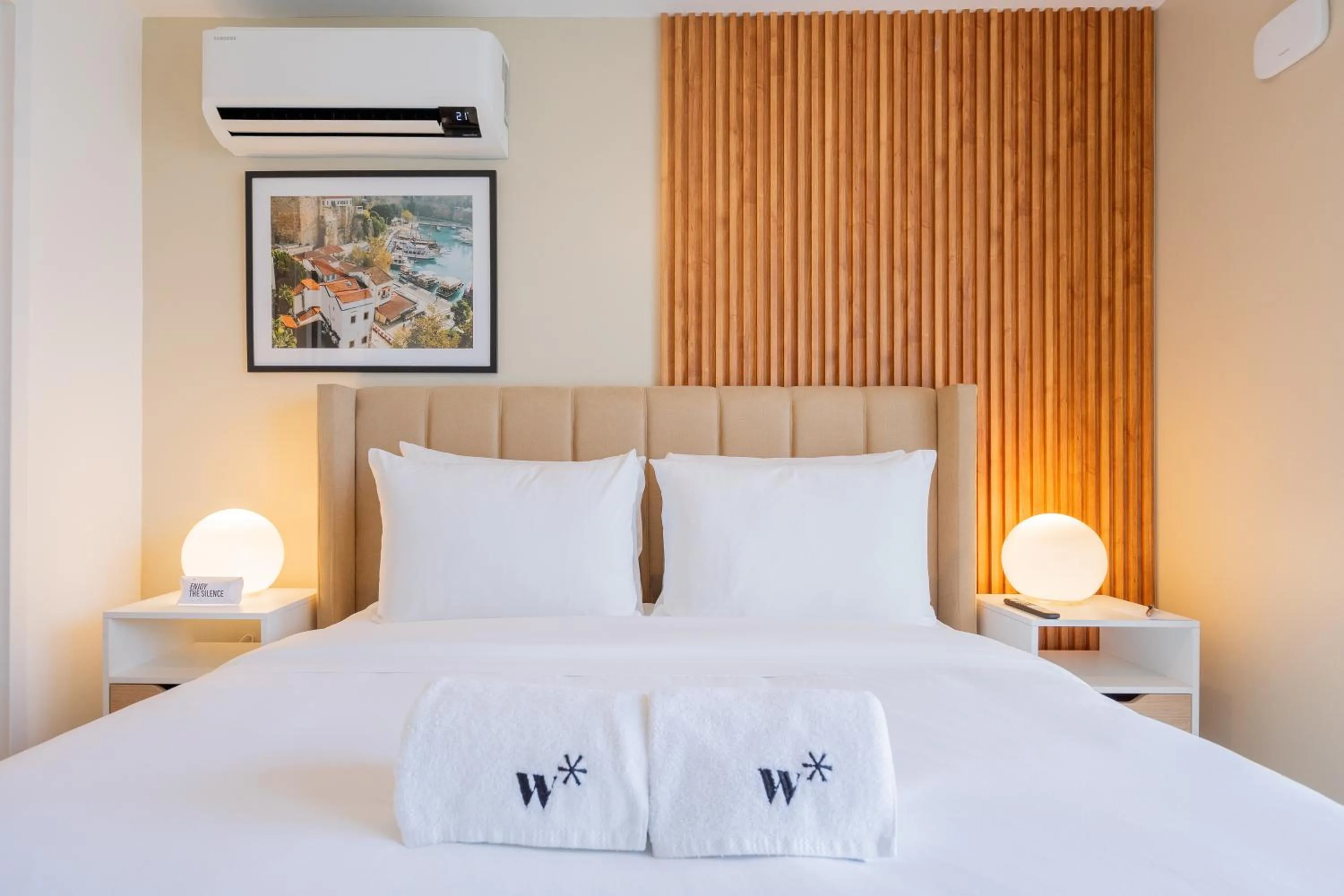 Bedroom, Bed in Wynwood House San Francisco