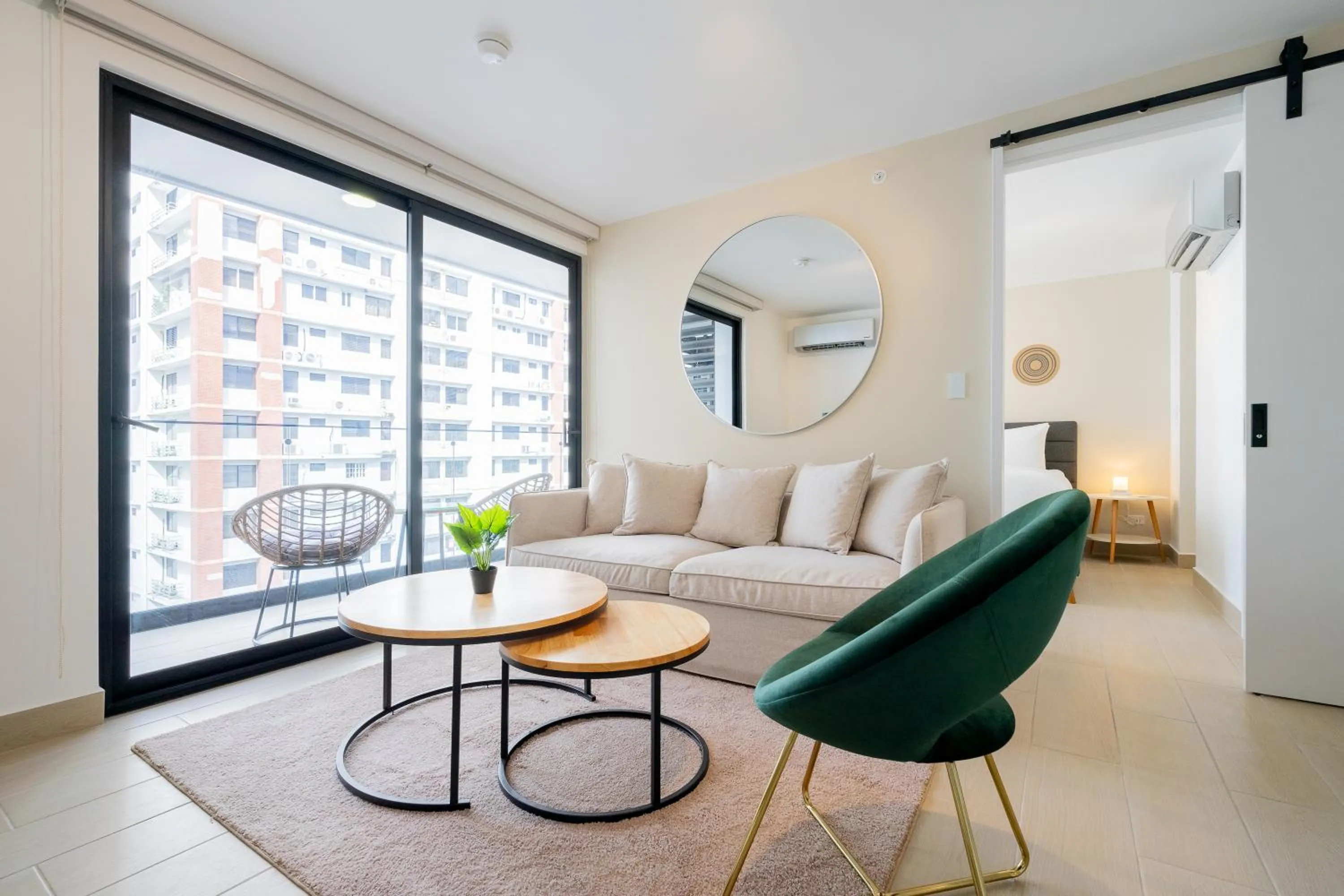 Living room in Wynwood House San Francisco