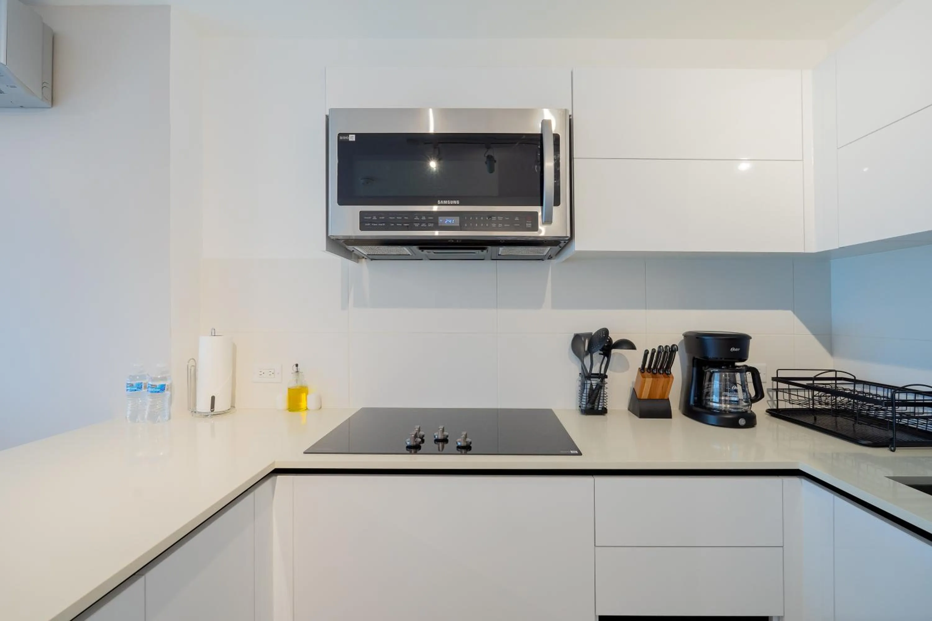 Kitchen or kitchenette in Wynwood House San Francisco