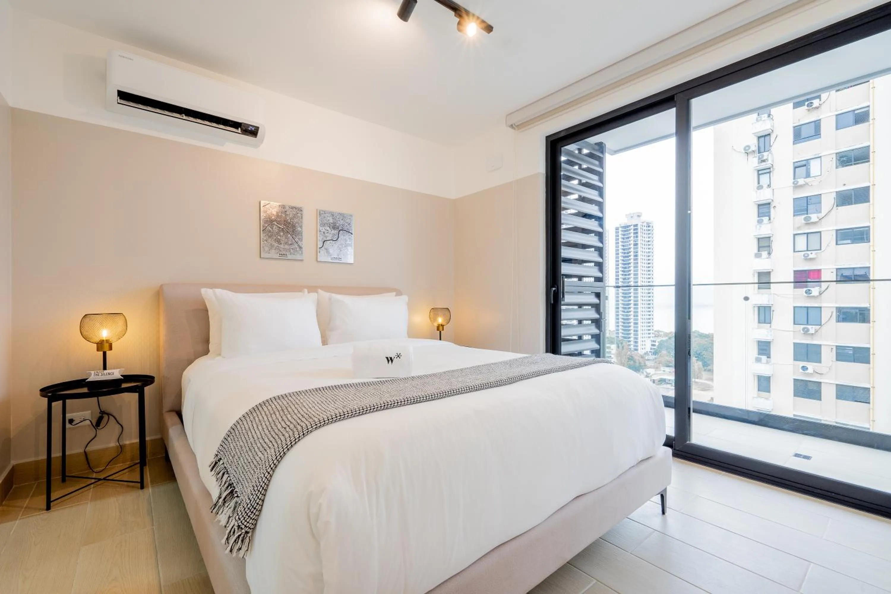 Bedroom, Bed in Wynwood House San Francisco