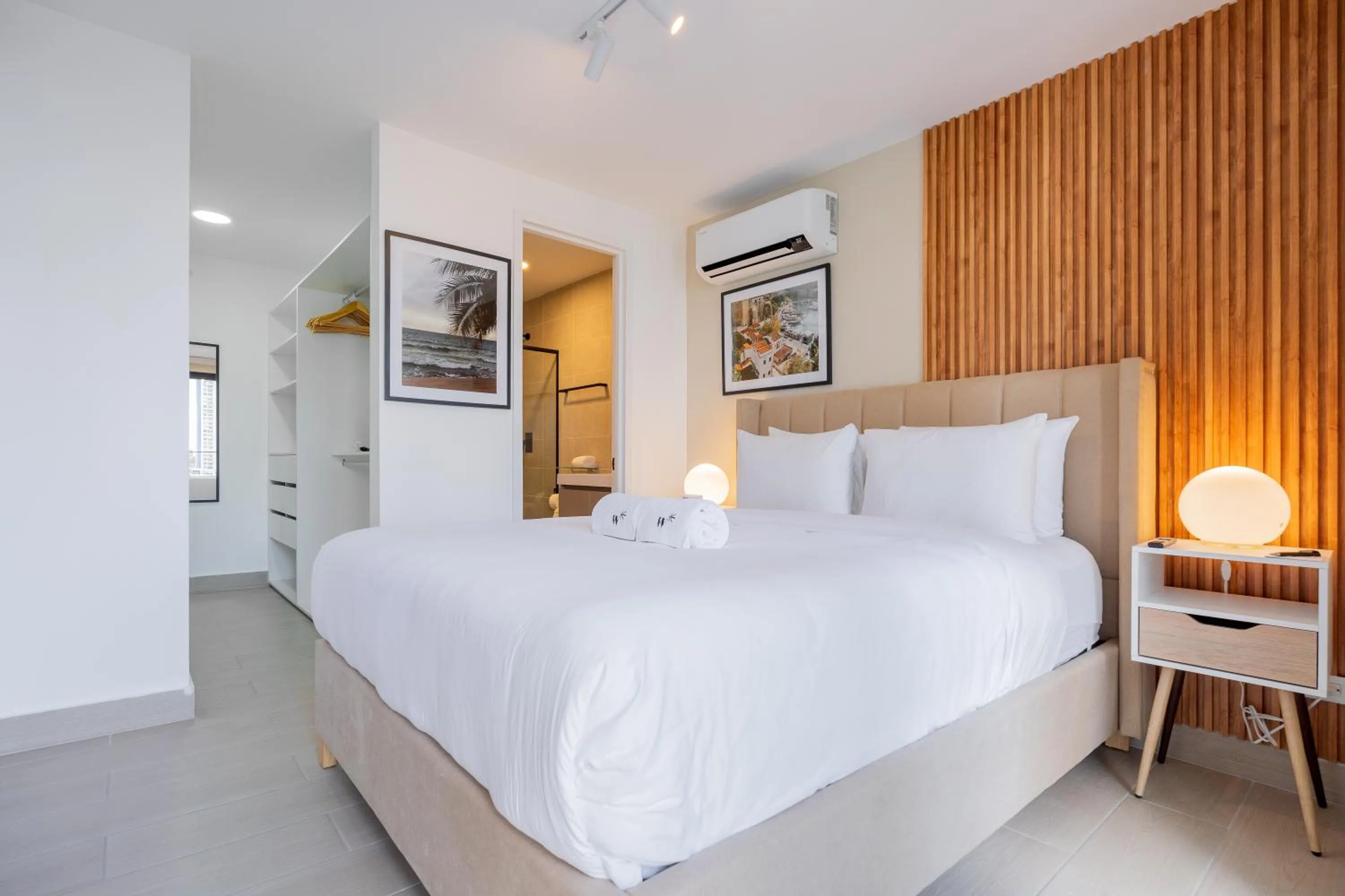 Bedroom, Bed in Wynwood House San Francisco