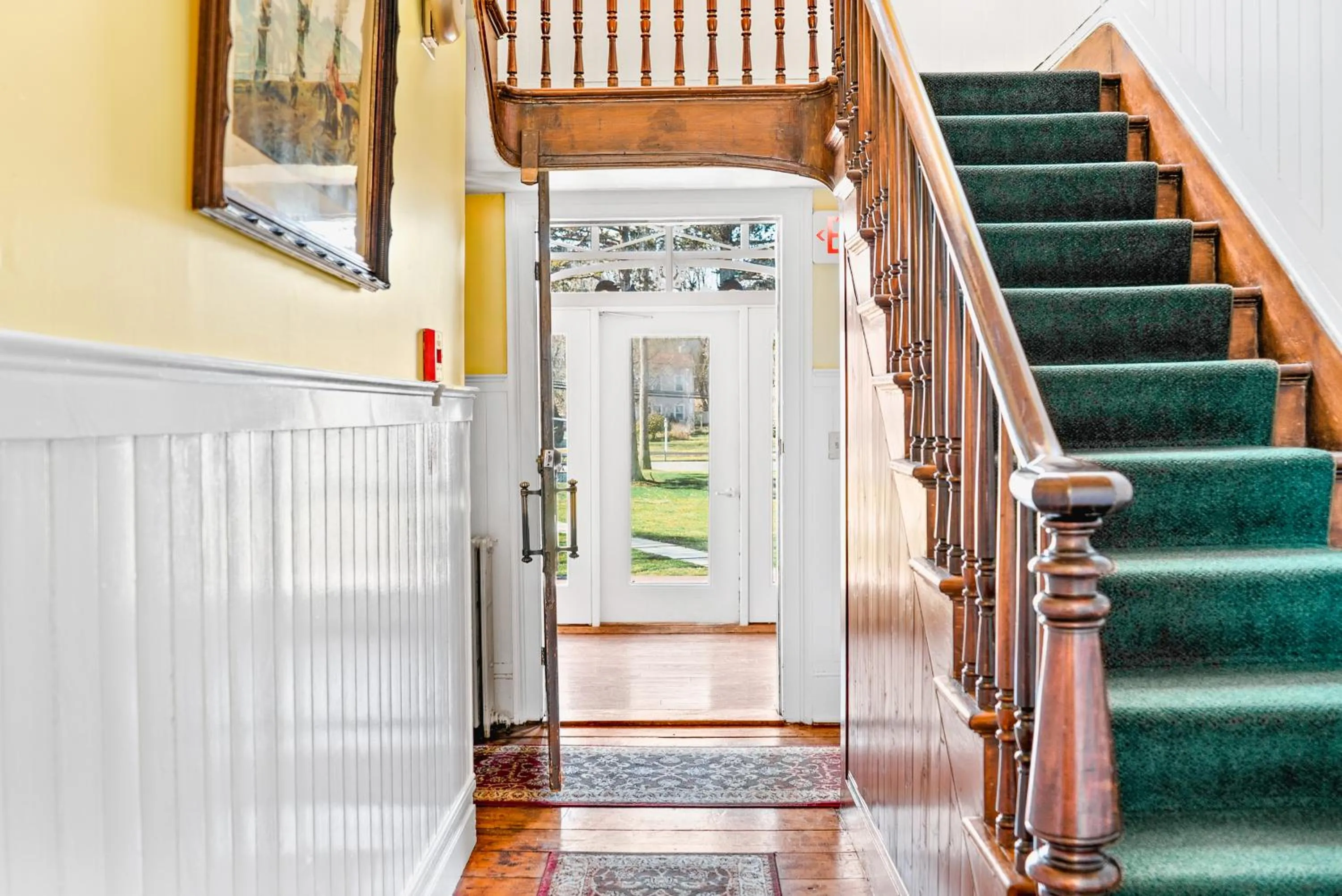 Beekman Arms and Delamater Inn