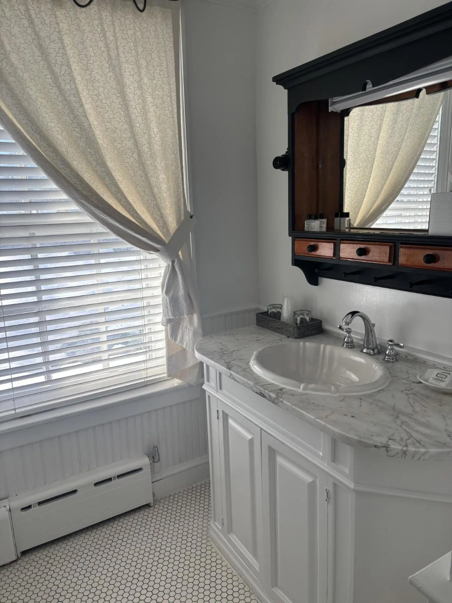 Beekman Arms and Delamater Inn