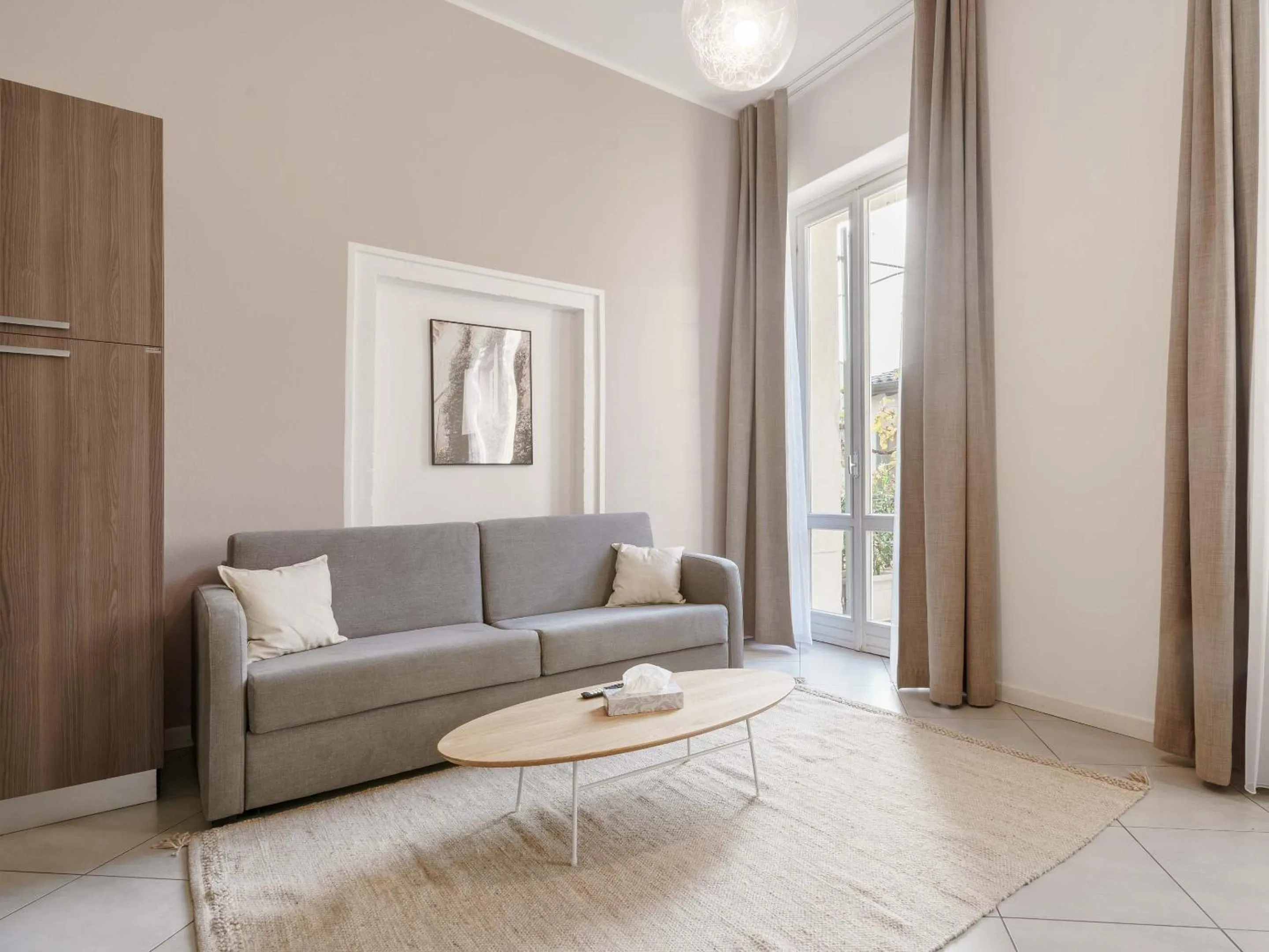 Living room in Limehome Verona La Vigna in Città