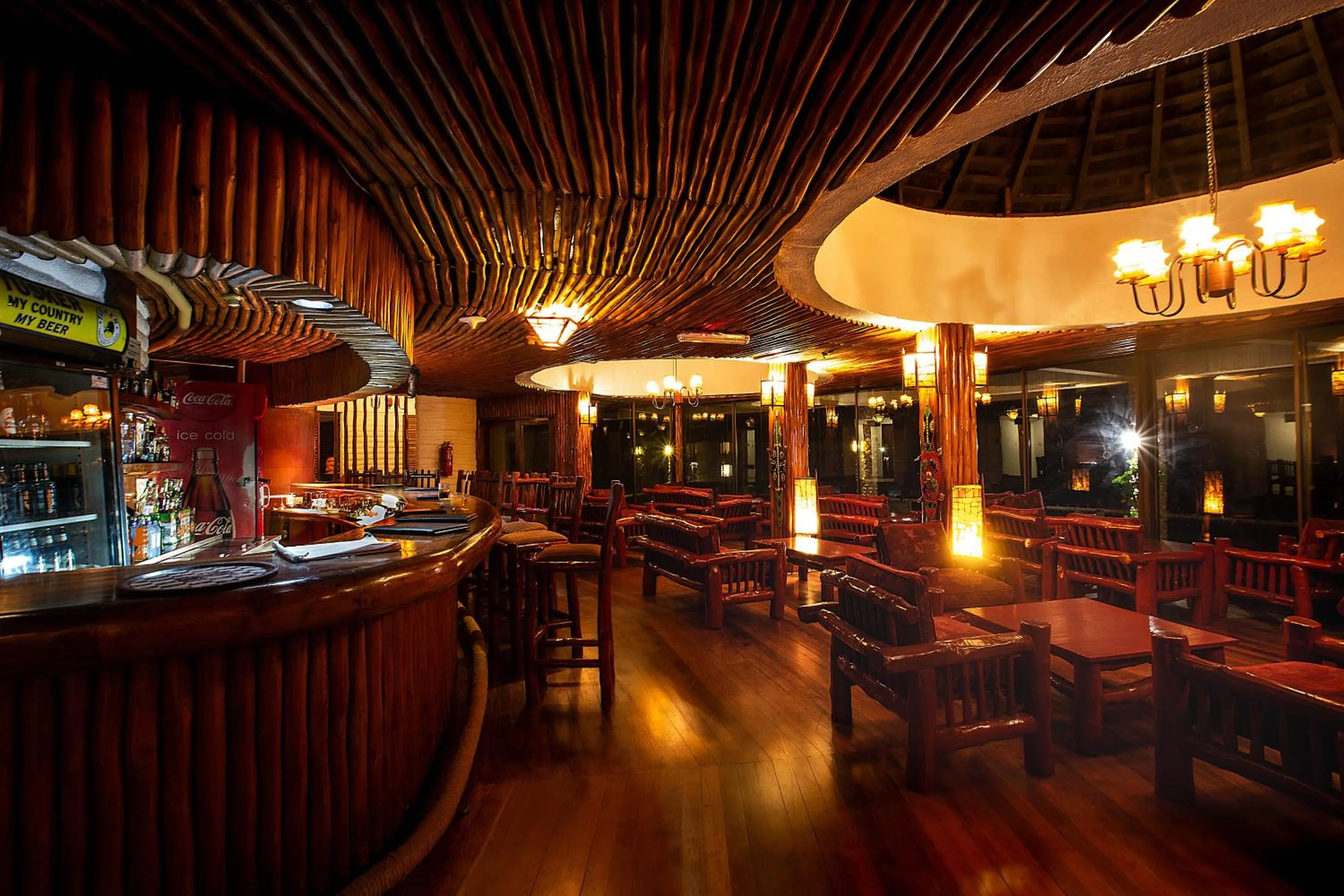 Lounge or bar in Salt Lick Safari Lodge