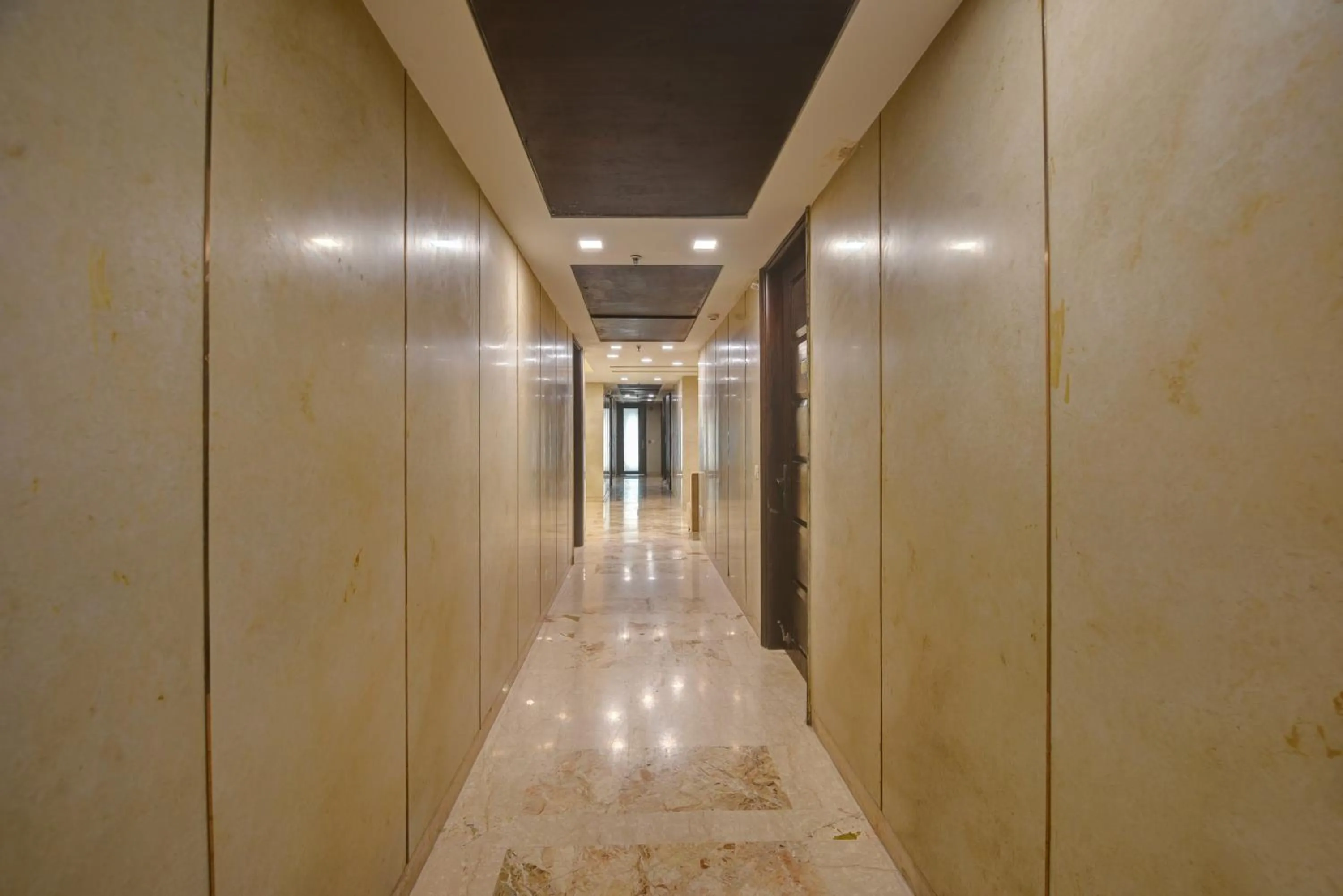 Lobby or reception in Qotel Signature Lavish Inn Rajouri Garden