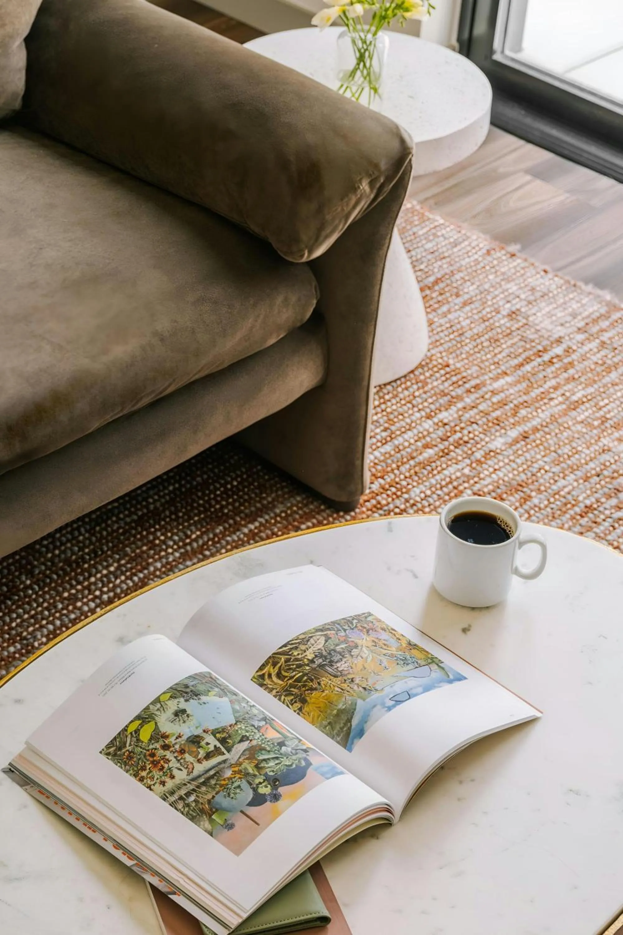 Living room in Sonder Skyline Apartments LoHi