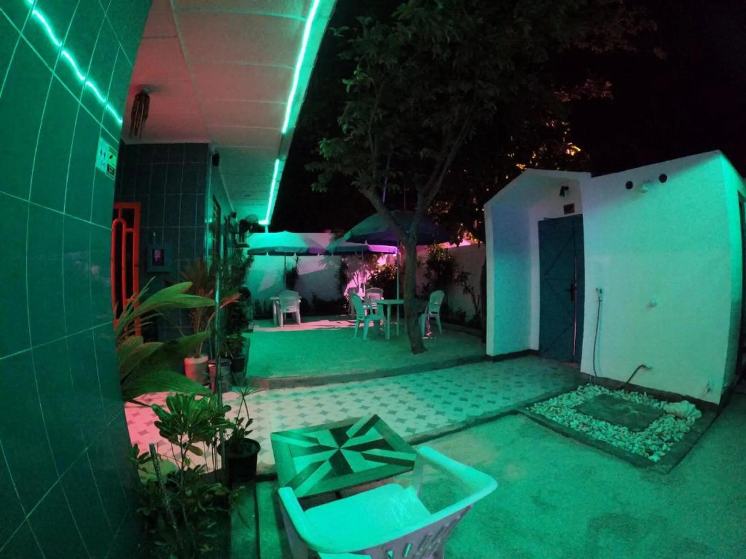 Property building in Adroit Beach Inn