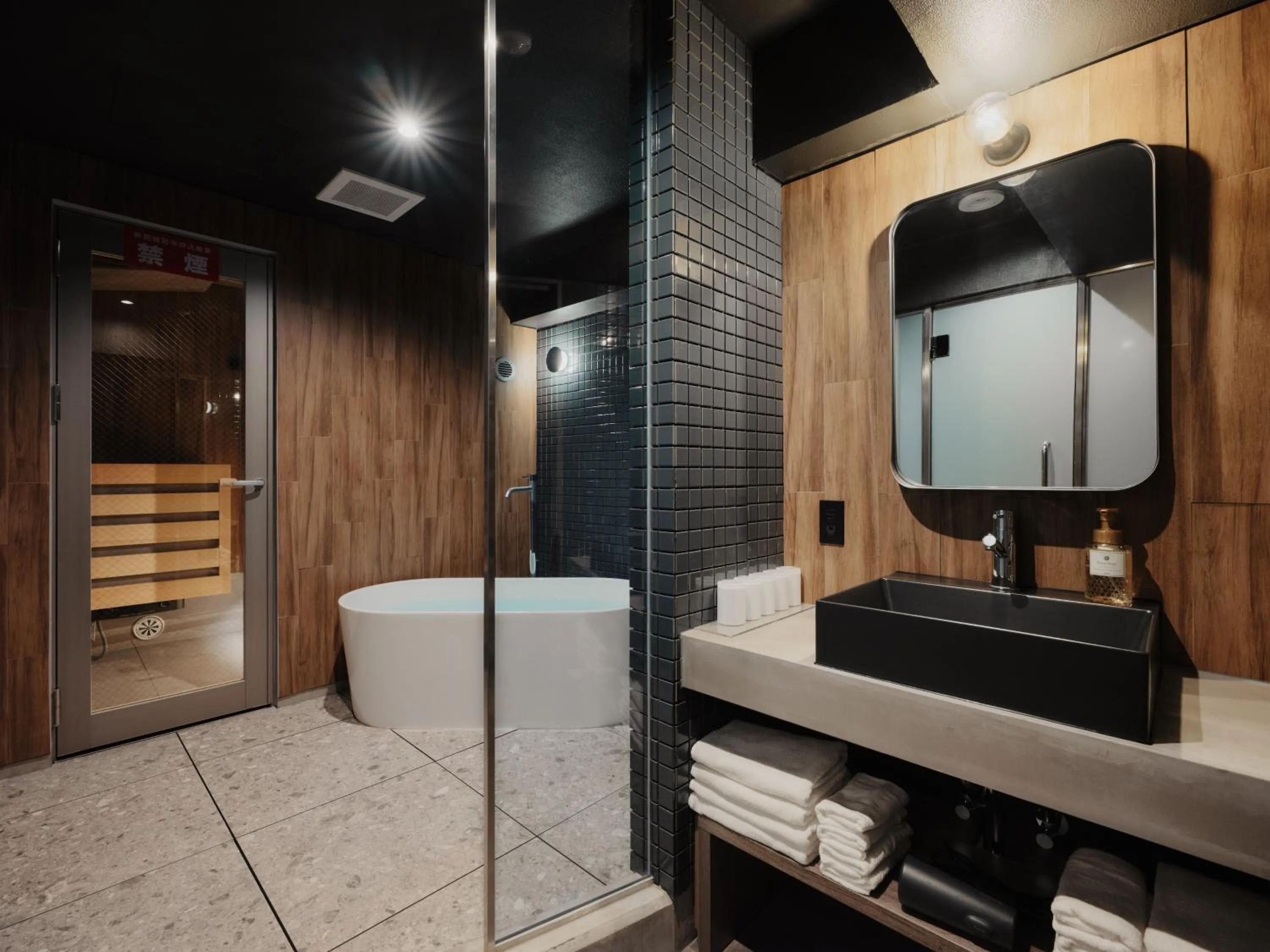 MONday Apart Premium Asakusa