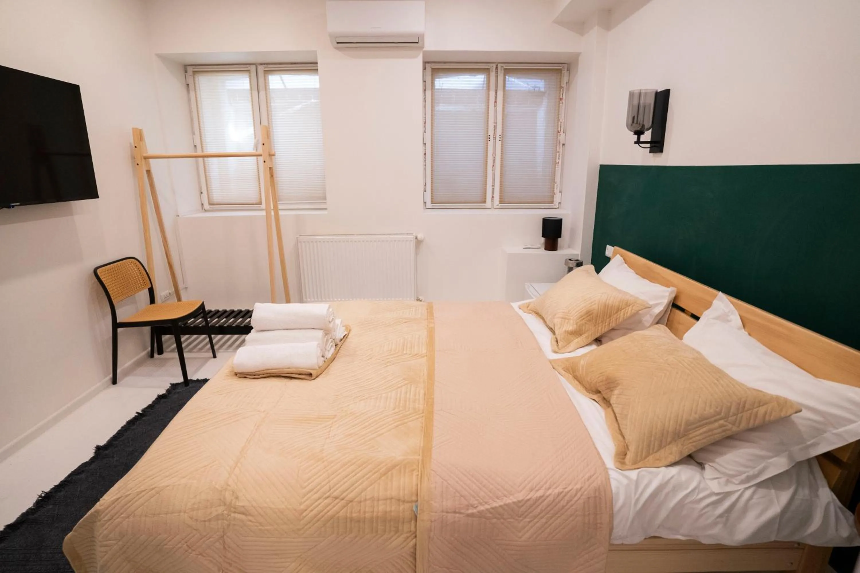 Bed in Sulitzer Residence