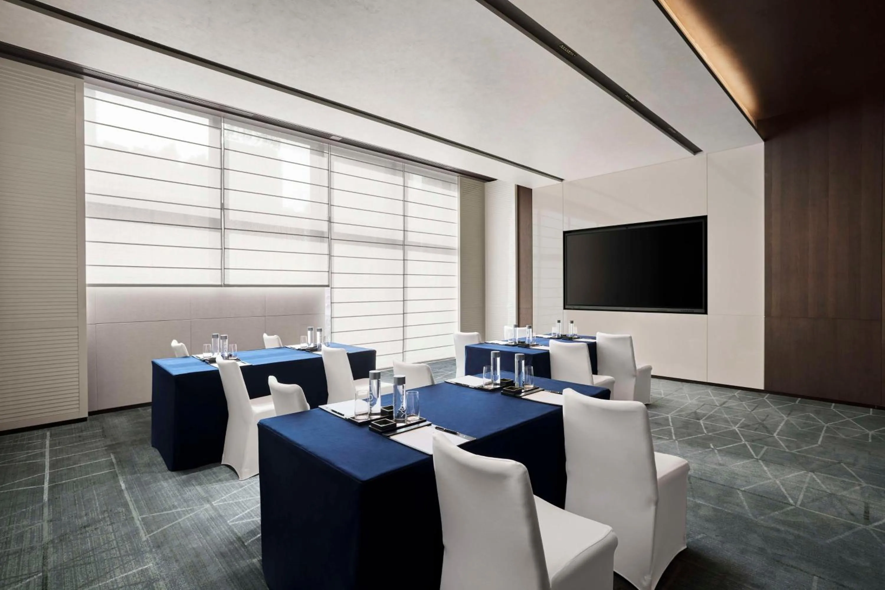 Meeting/conference room in Conrad Chongqing - Indulge in the magical 8D city landscape
