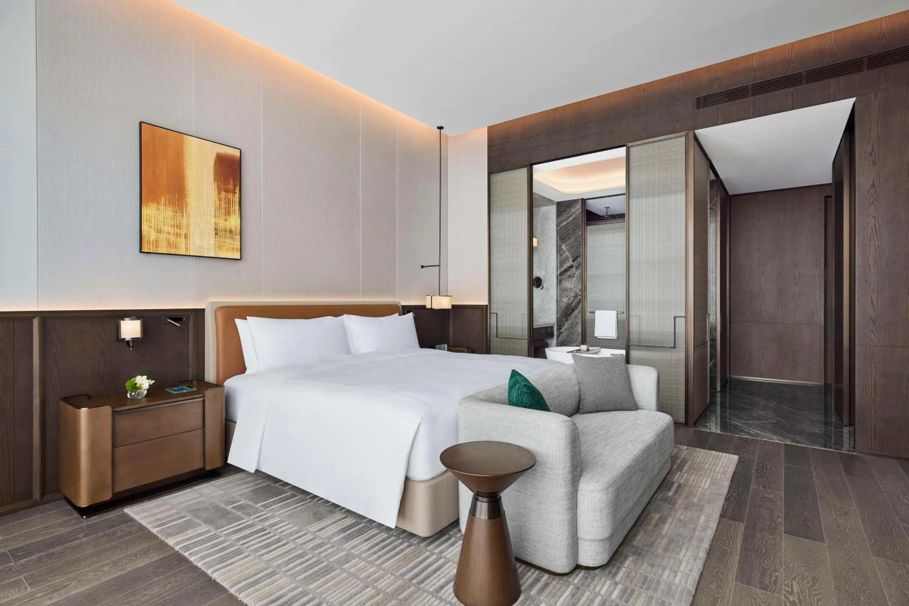 Bed in Conrad Chongqing - Indulge in the magical 8D city landscape
