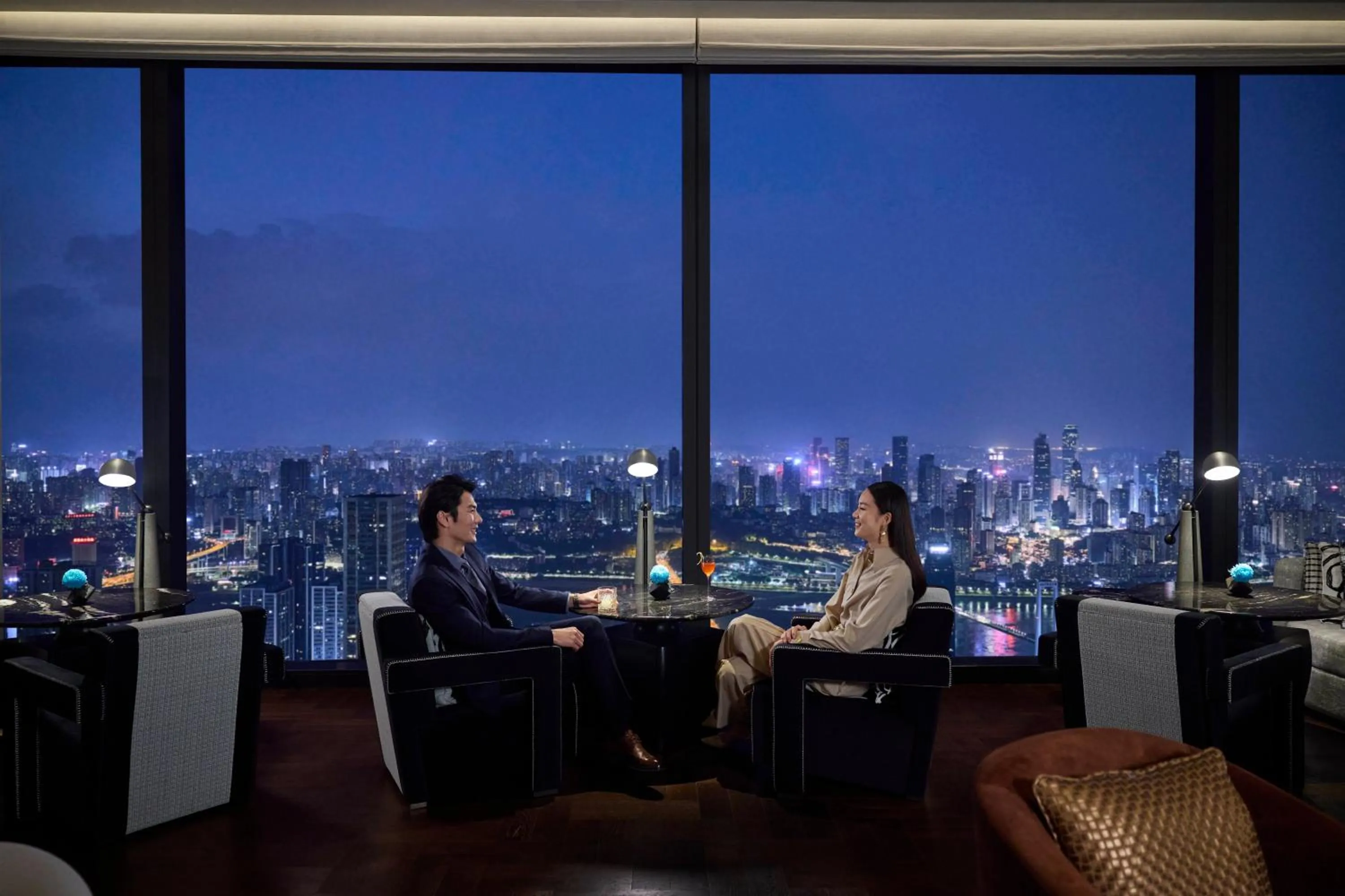 Restaurant/places to eat in Conrad Chongqing - Indulge in the magical 8D city landscape