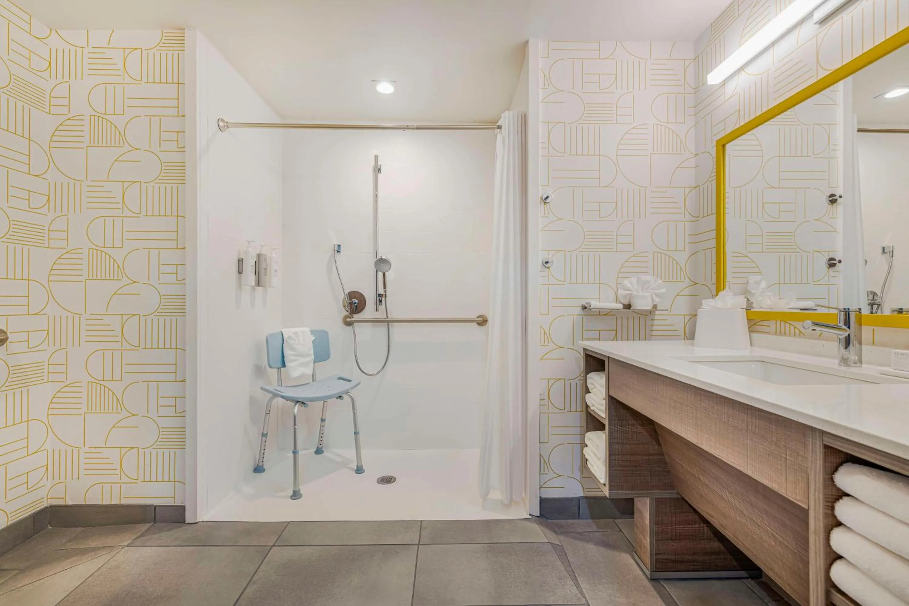 Bathroom in Home2 Suites By Hilton Colorado Springs Airport