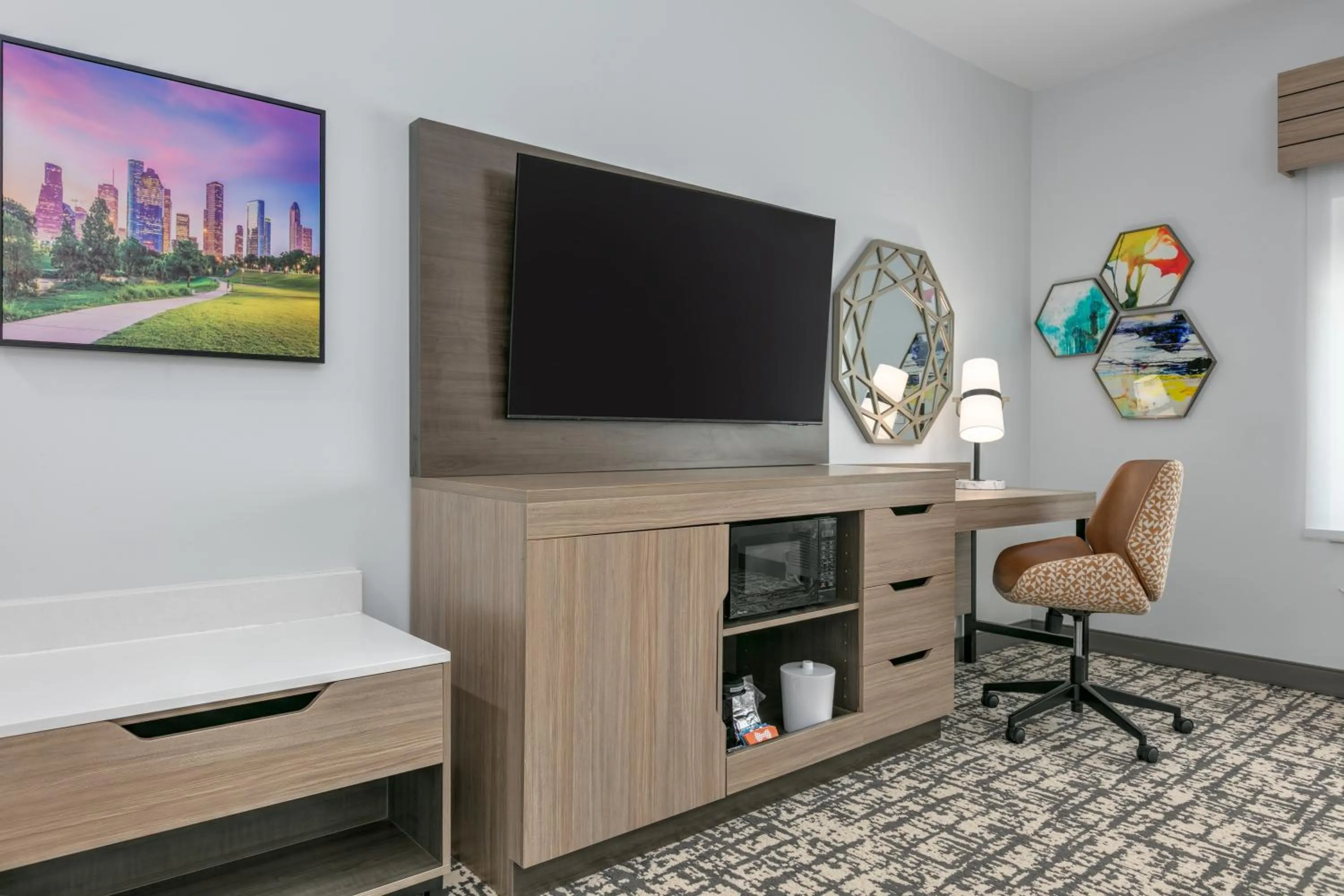 Bed in Hampton Inn & Suites by Hilton Shenandoah The Woodlands