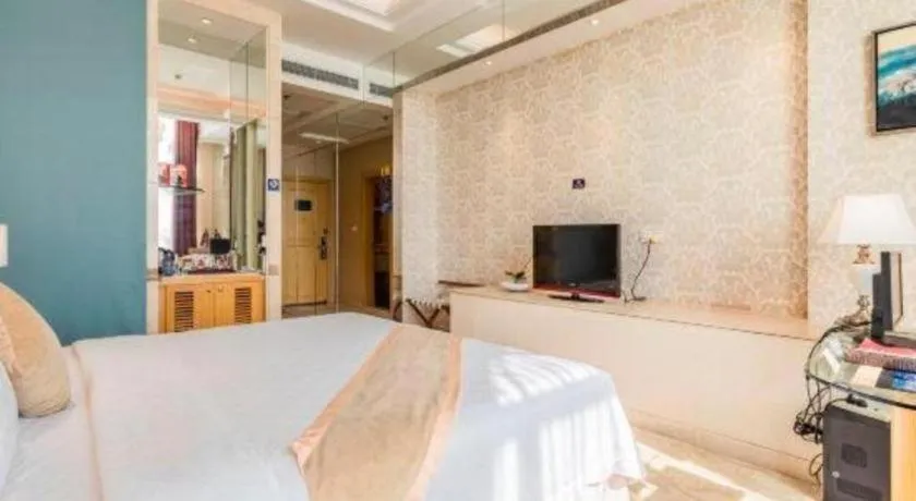 Bed in Regency Hotel