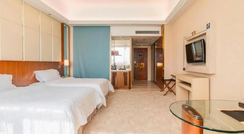 Bed in Regency Hotel