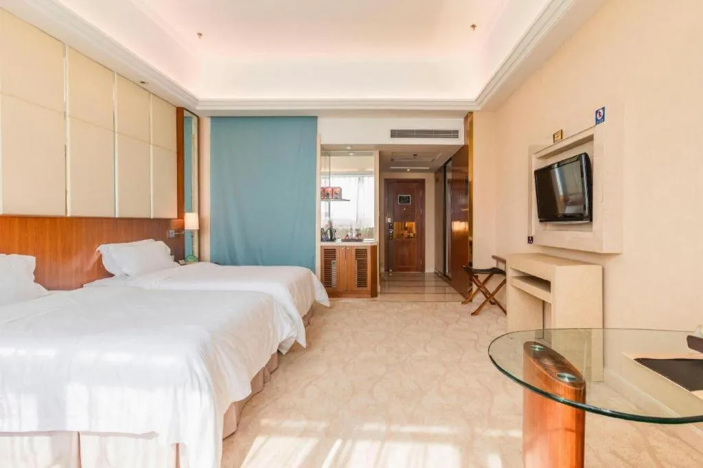 Bed in Regency Hotel