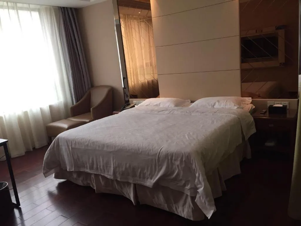 Bed in Regency Hotel