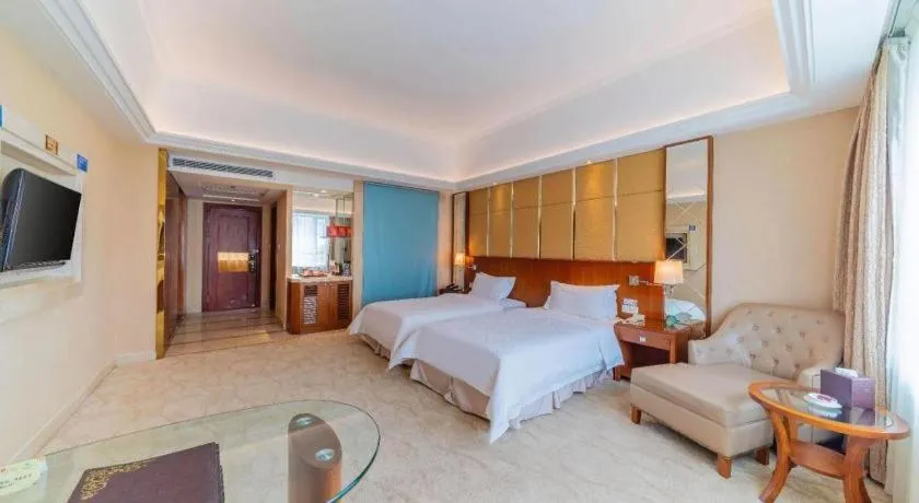 Bed in Regency Hotel