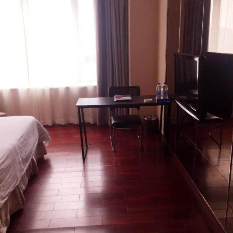 Bed in Regency Hotel