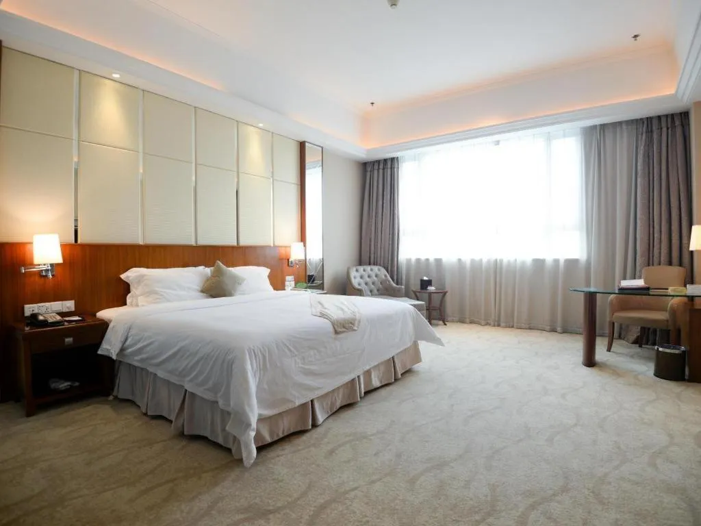 Bed in Regency Hotel