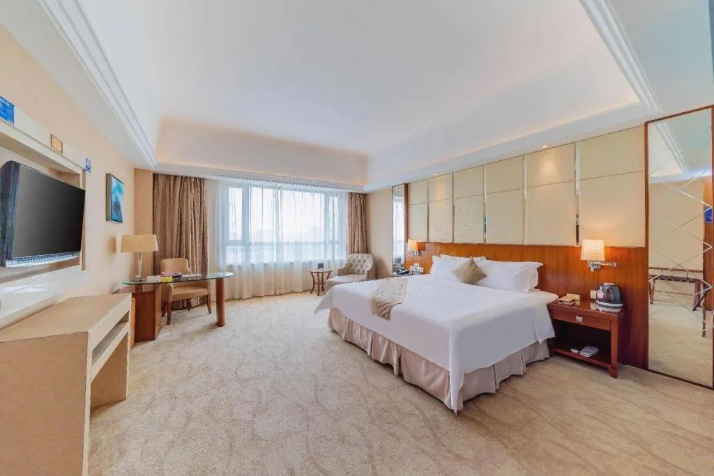 Bed in Regency Hotel