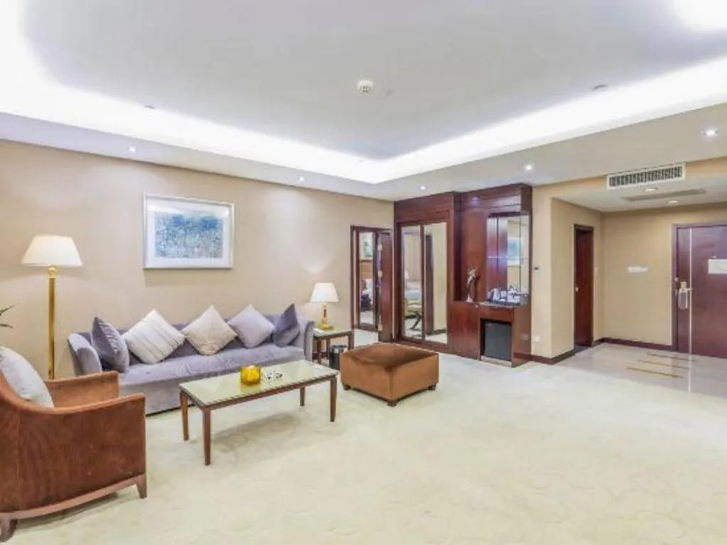 Zhongzhou International Hotel